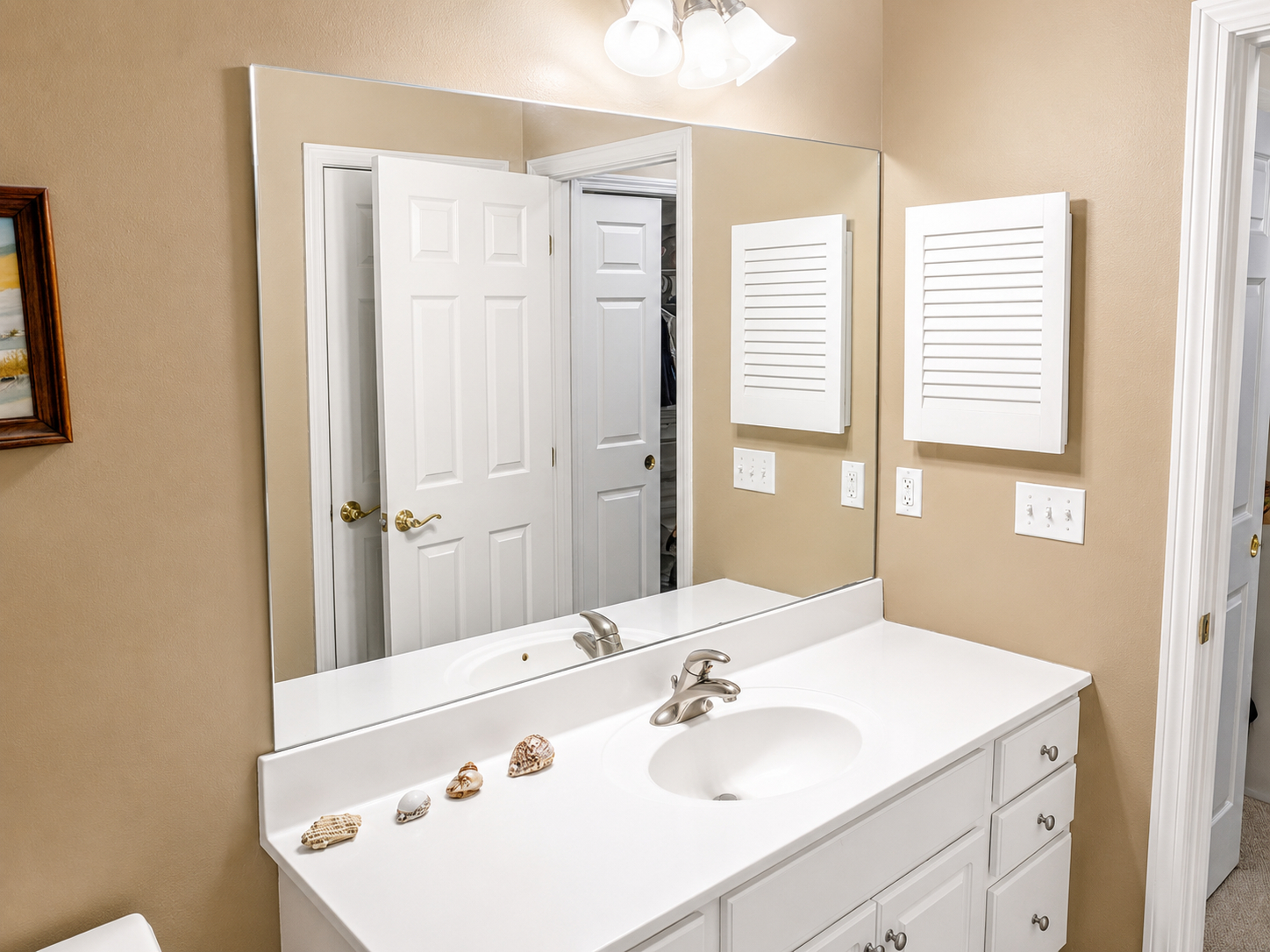 Move In Ready in the Heart of Essex Junction - Photo 11