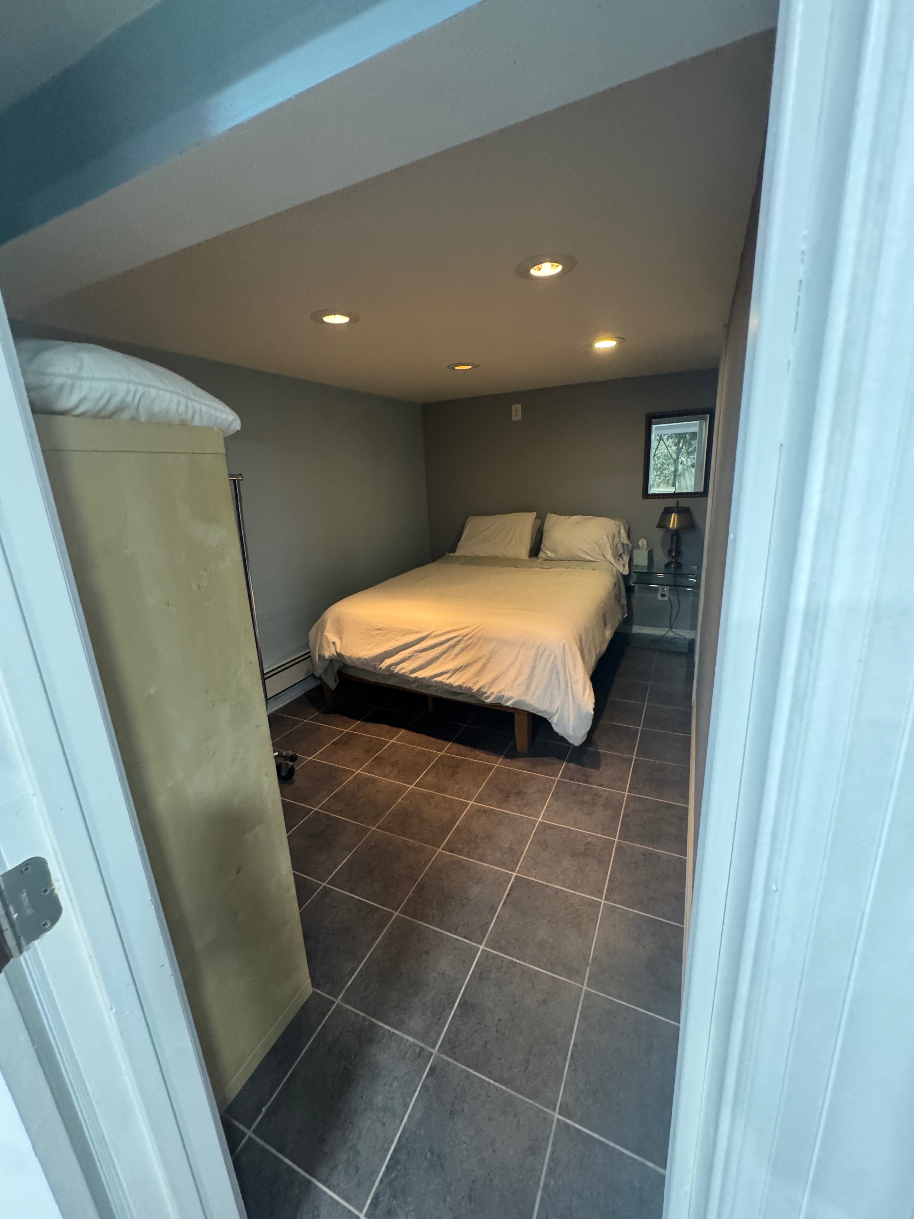 Quiet Private Room in Westchester - 50 minutes to NYC. - Photo 6