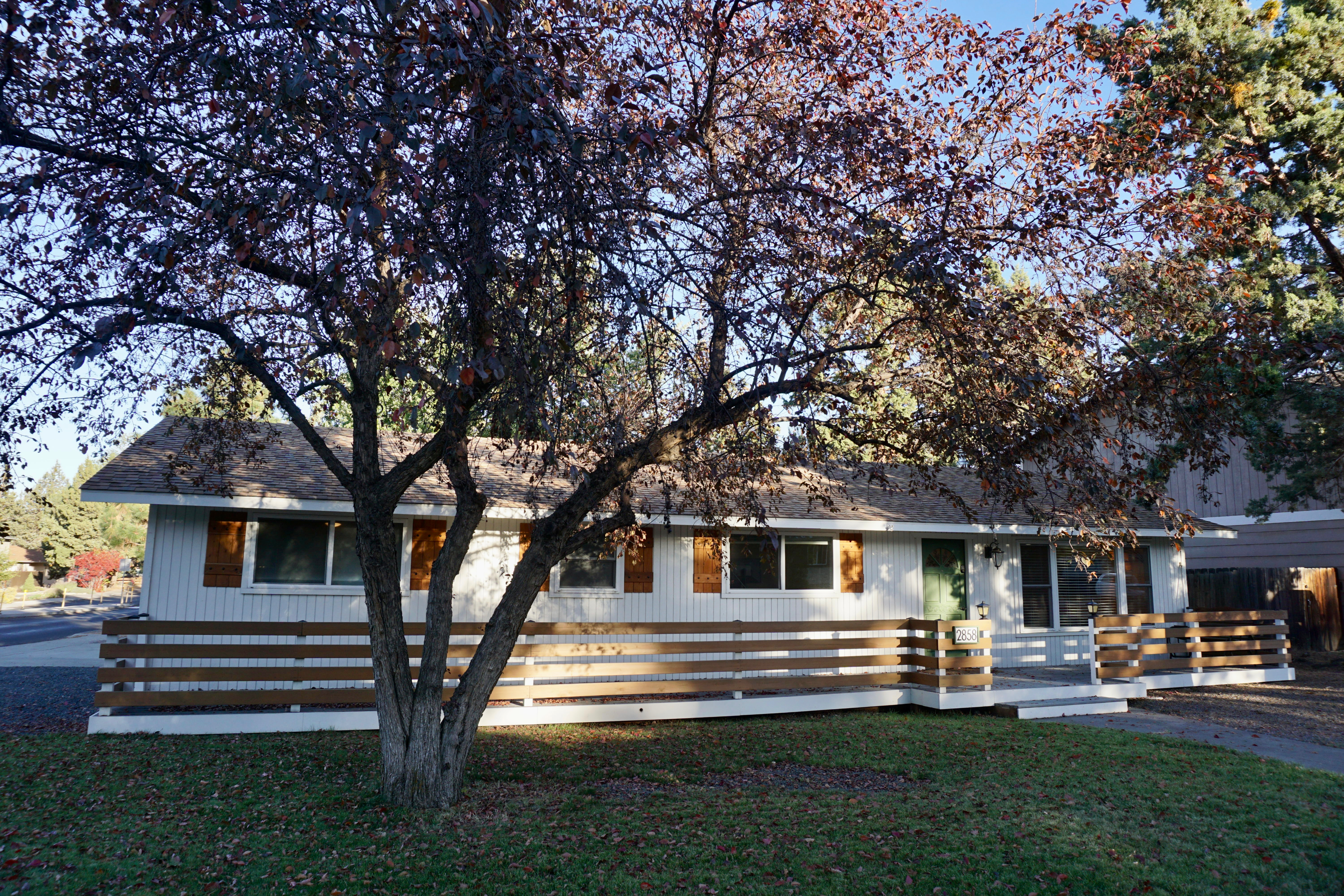 Modern & Cozy Bend Retreat | Minutes to St. Charles Hospital - Photo 1