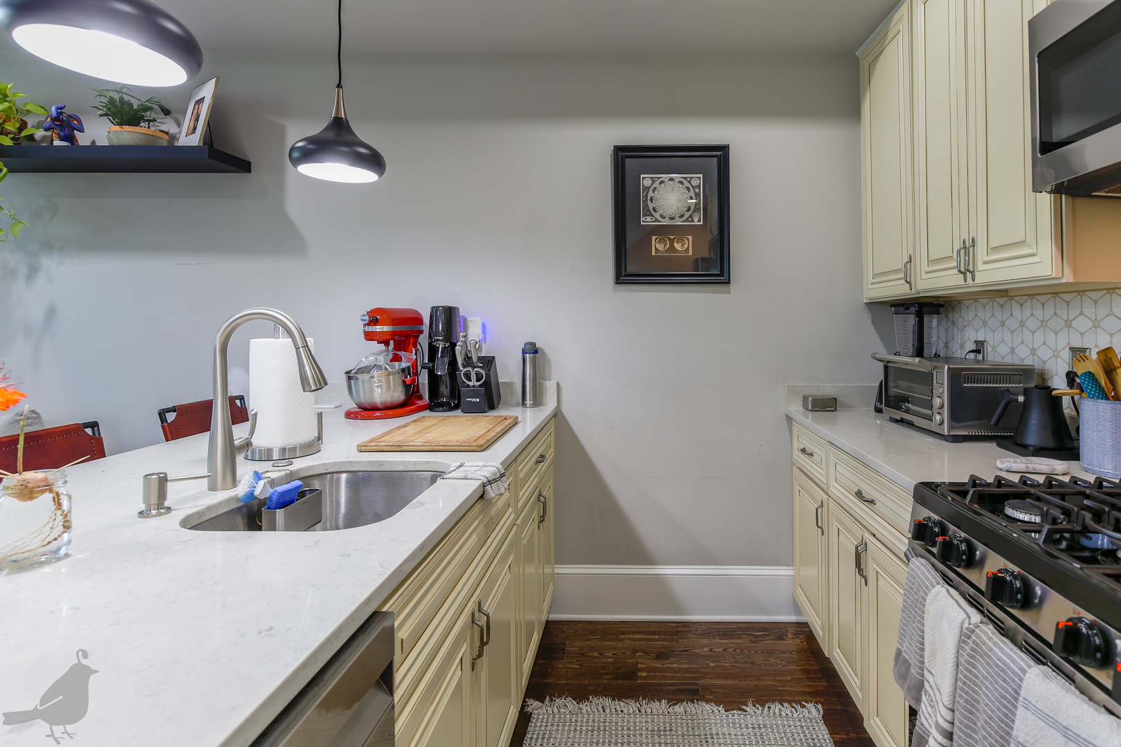 Petworth furnished room, private bath, with optional off-street parking - Photo 6