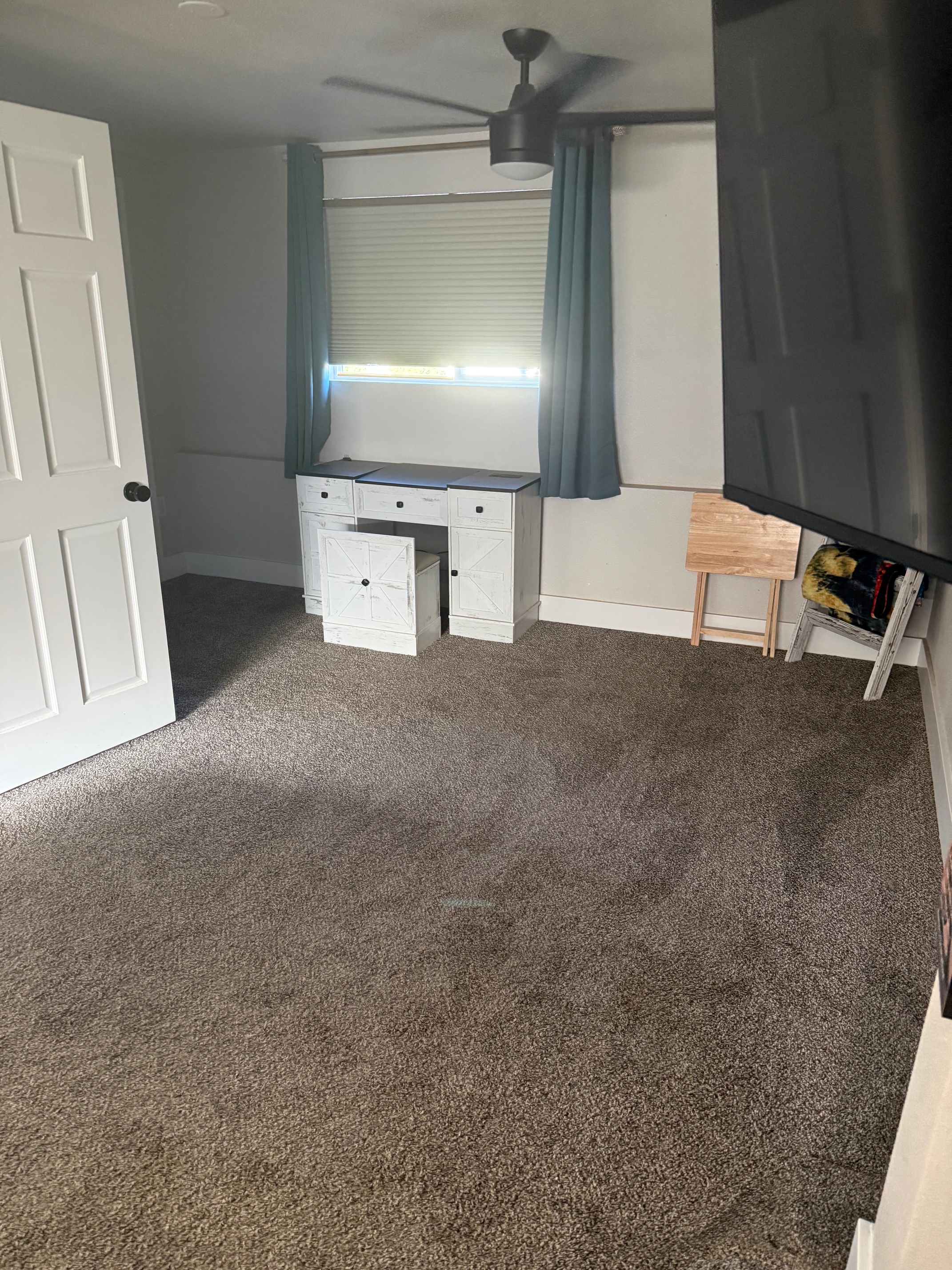 Private fully furnished rooms in Beautiful Shared Home - Photo 8