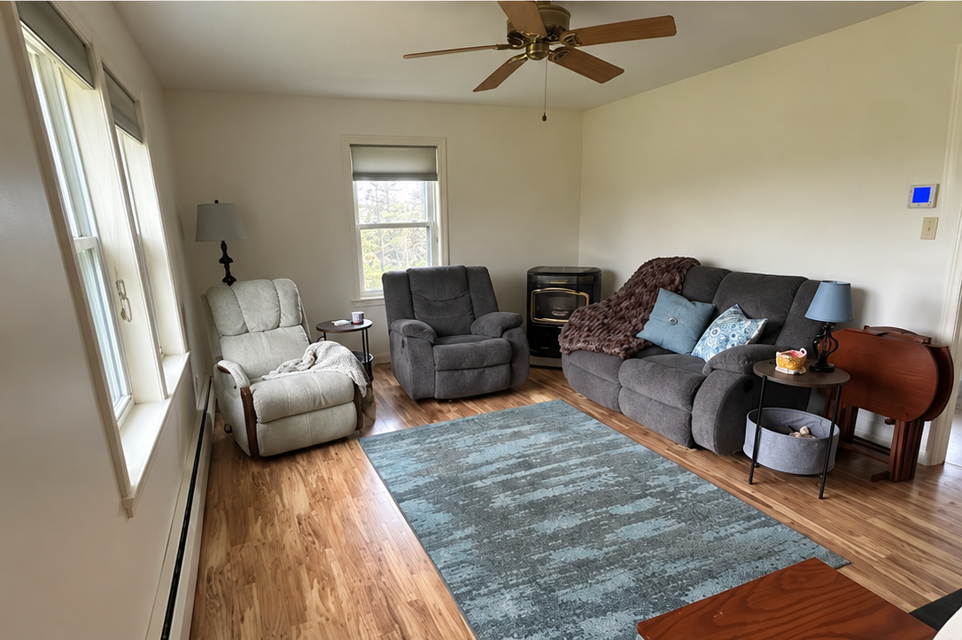 Peaceful 2BR Retreat With Workspace Near Central Vermont Medical Center And Ski Areas - Photo 2