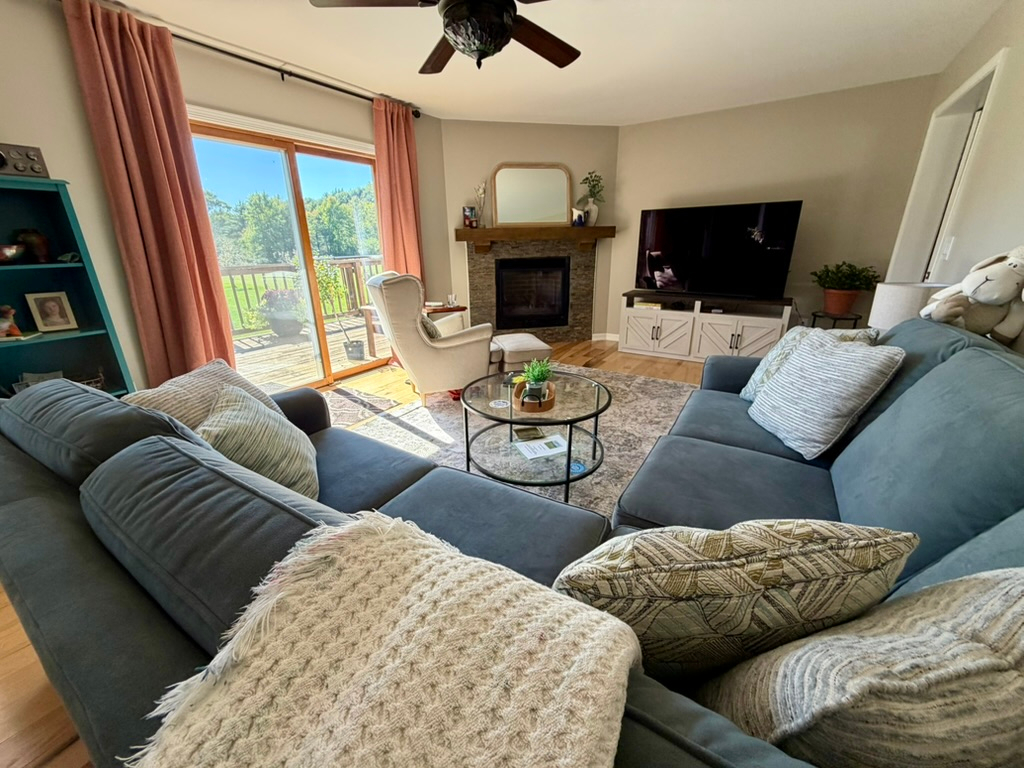 3 Bedroom Seasonal Winter Escape nearby Ski Resorts - Photo 6