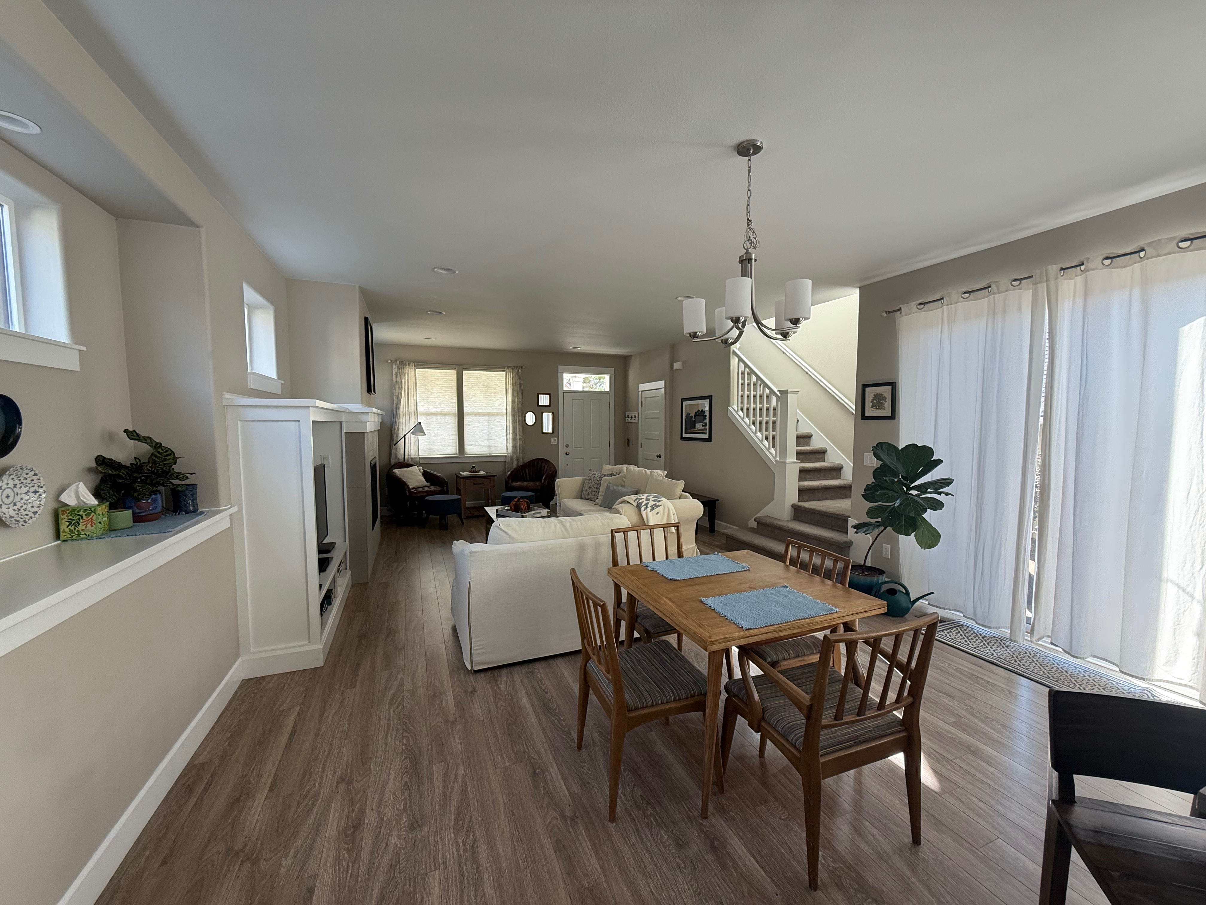 Midtown 3 Bedroom Home - Photo 6