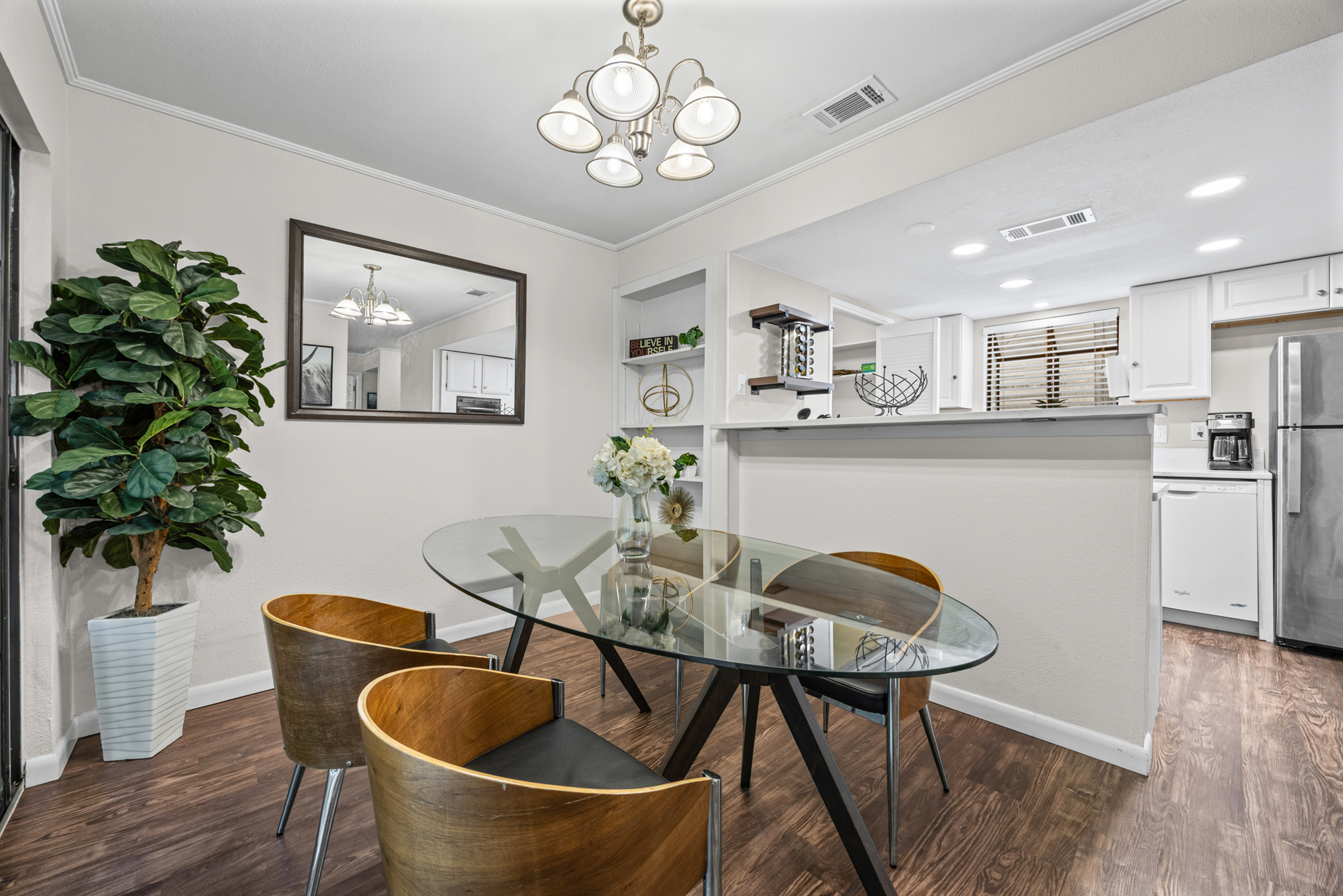 2BR North Loop Retreat | Pool + Parking - Photo 11