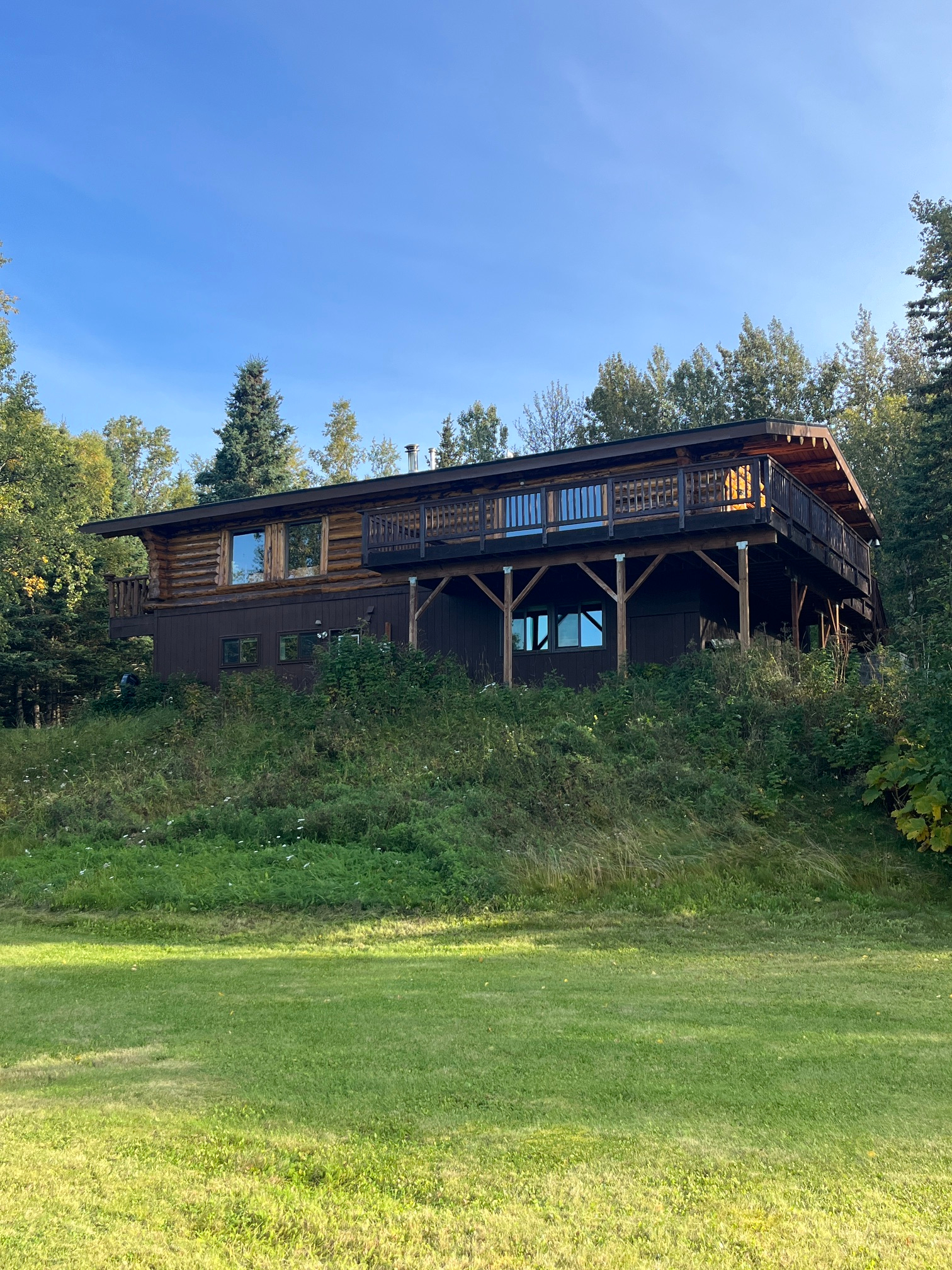 Alaskan Log Home minutes from Anchorage | Mountain & Water Views | Utilities Included - Photo 2
