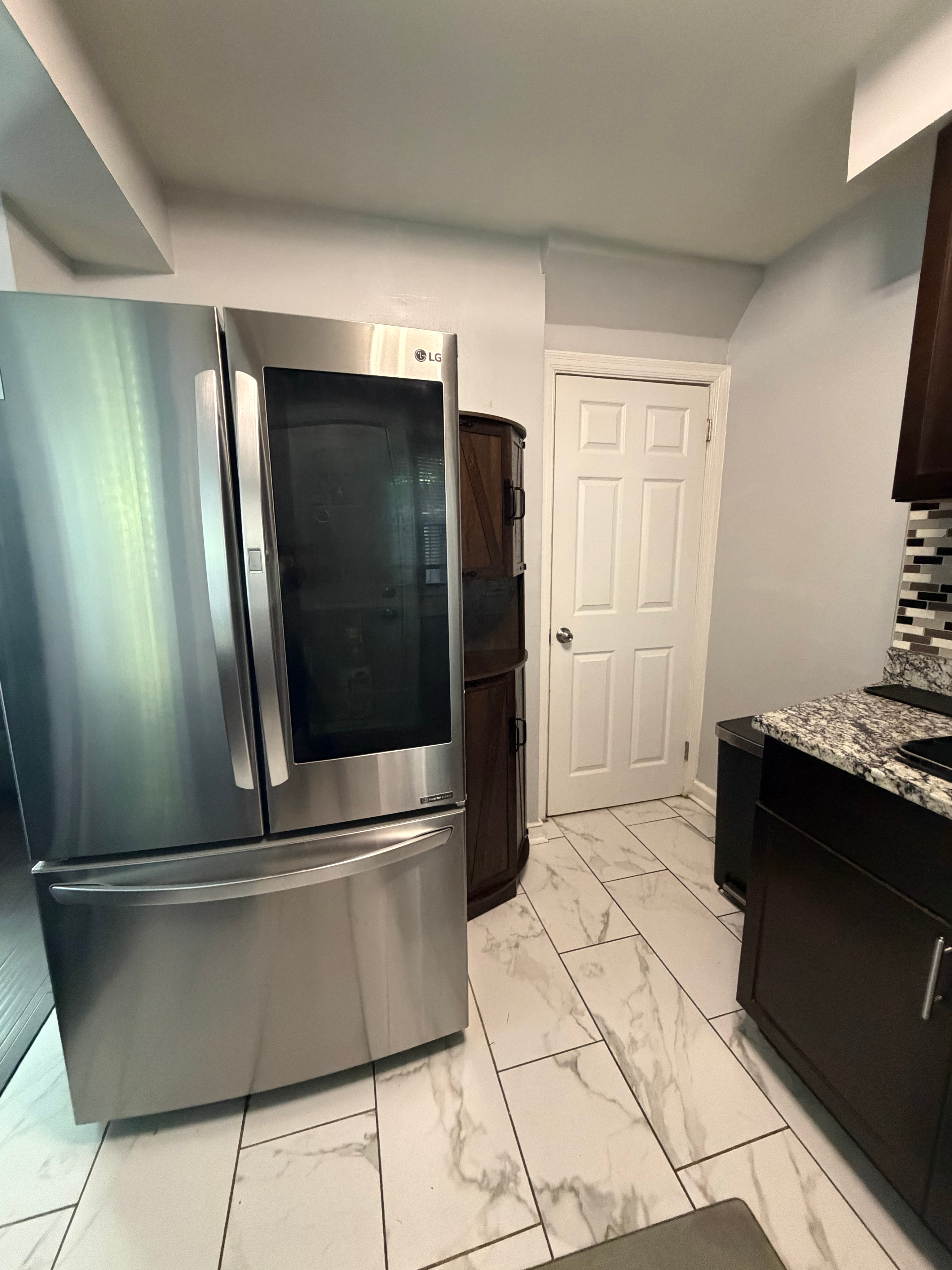 Furnished 2BR/2BA DC Home + Office, 2-Car Parking & EV Charger - Photo 5