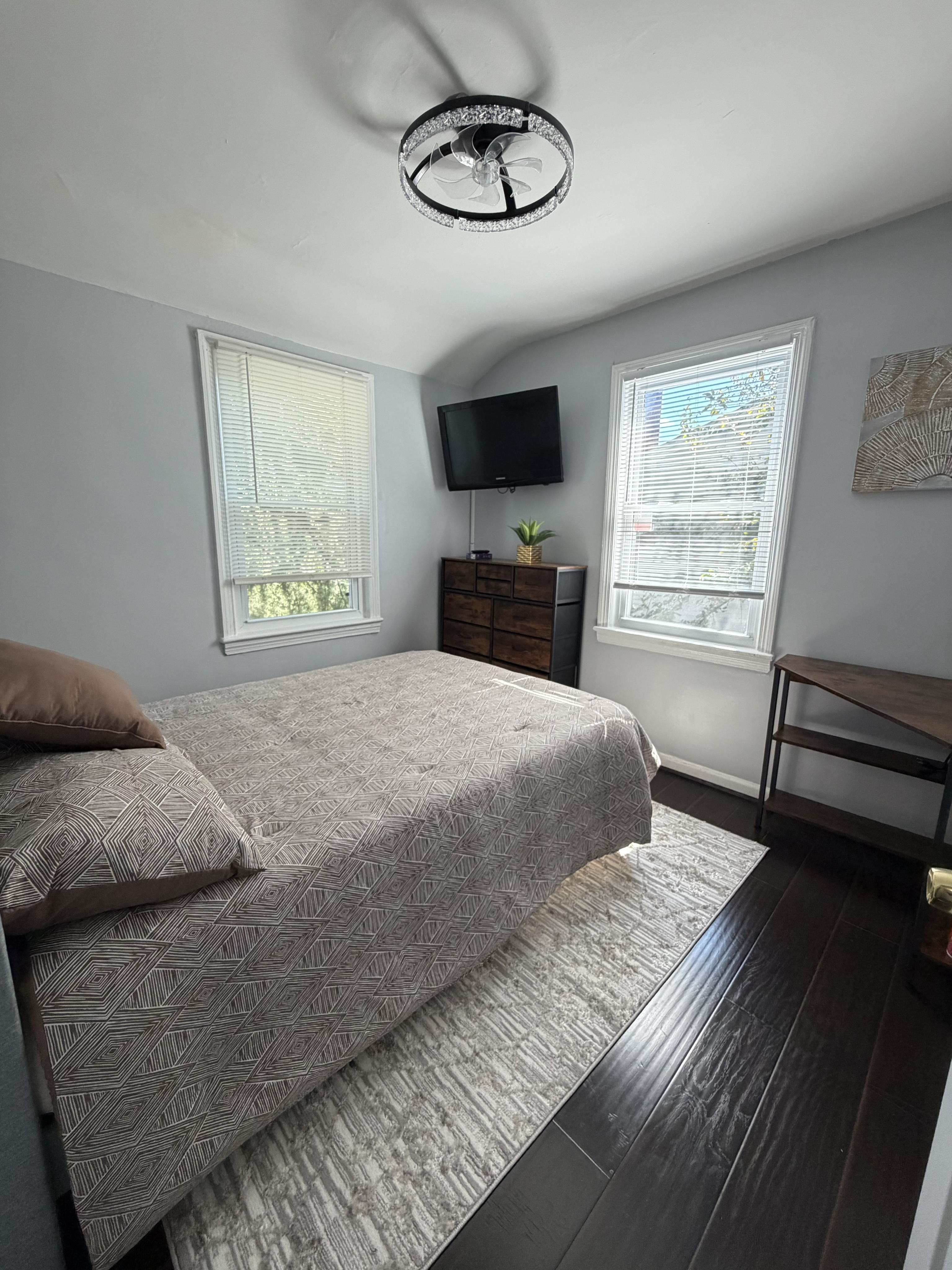 Furnished 2BR/2BA DC Home + Office, 2-Car Parking & EV Charger - Photo 9