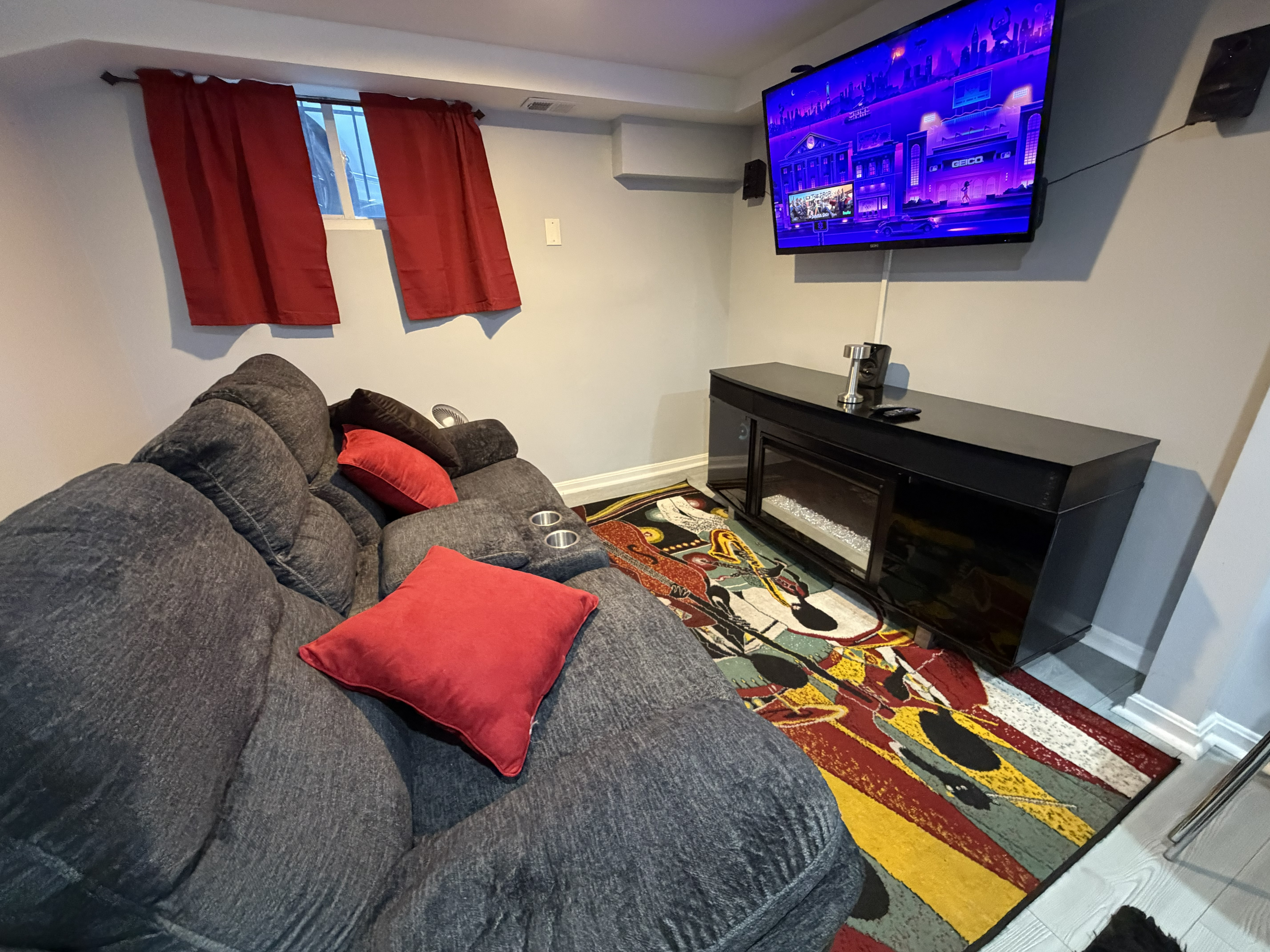 Furnished 2BR/2BA DC Home + Office, 2-Car Parking & EV Charger - Photo 12