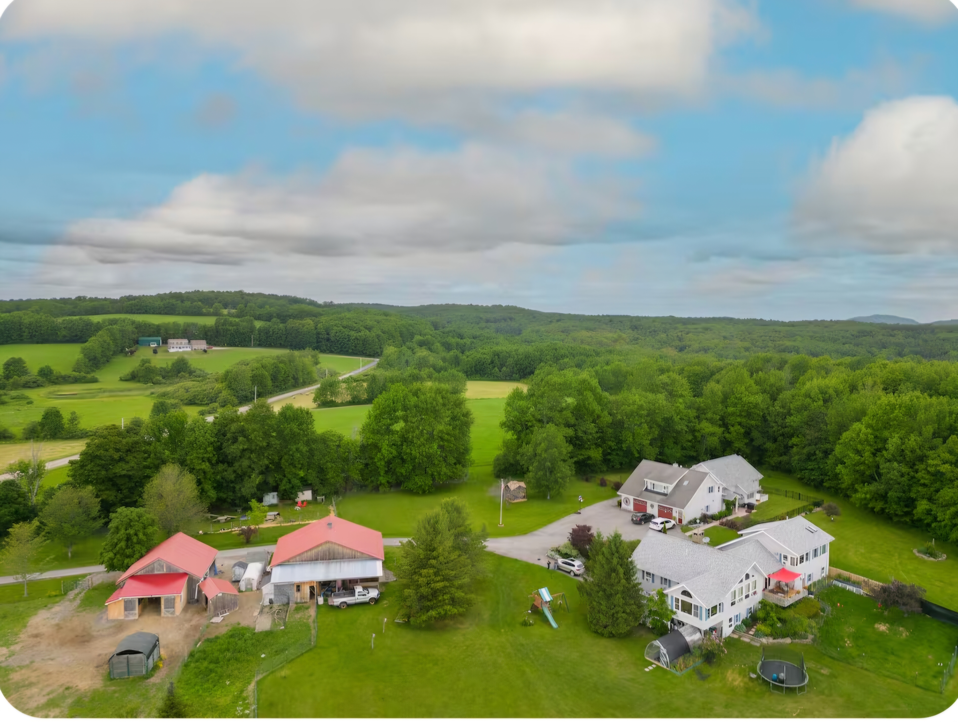 "Wake Up to Wide-Open Skies: Charming Farmhouse Apartment Ready Now - Photo 12