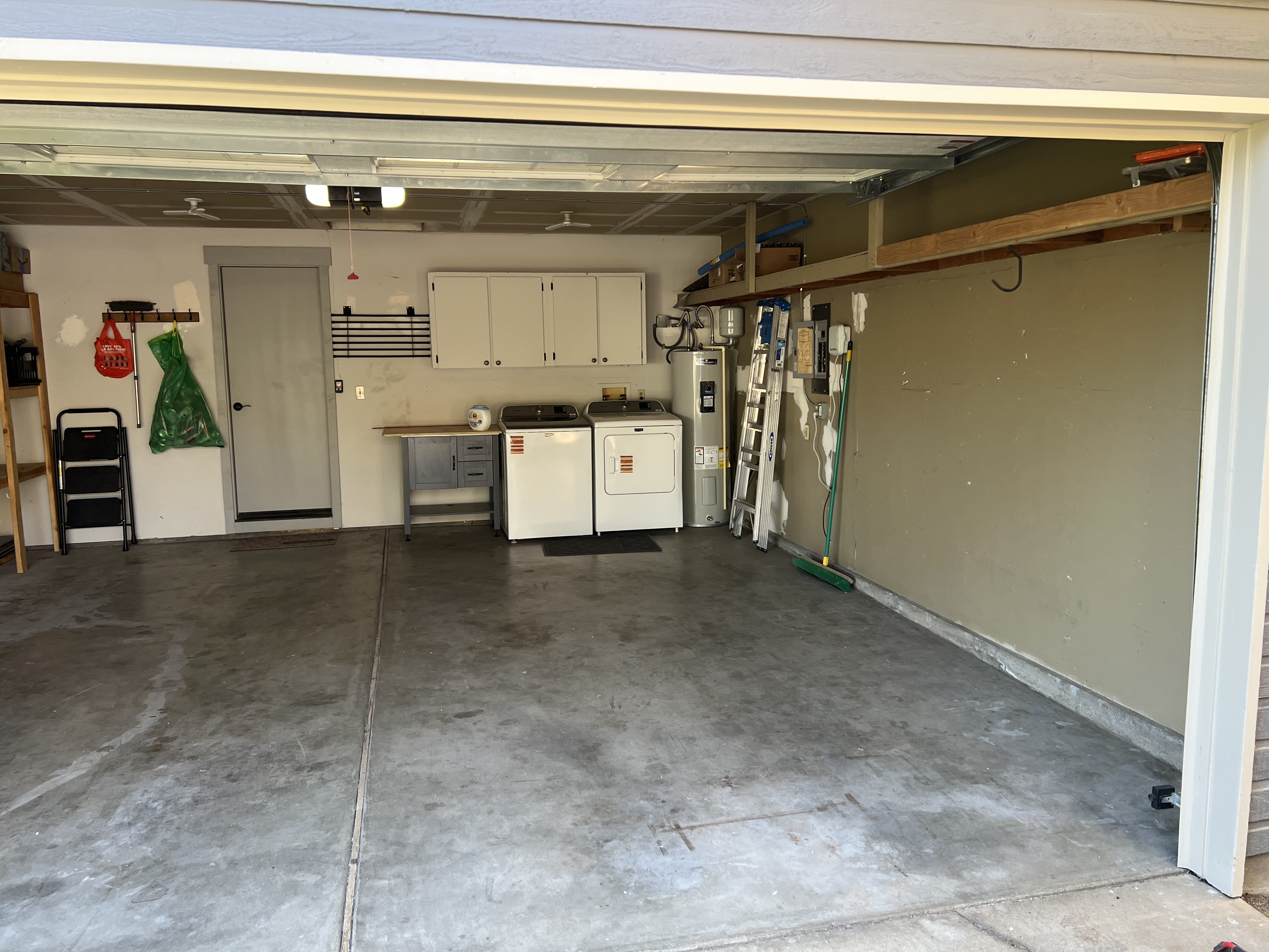 Newly remodeled 3 bed, 2 bath home close to Medical District - Photo 6