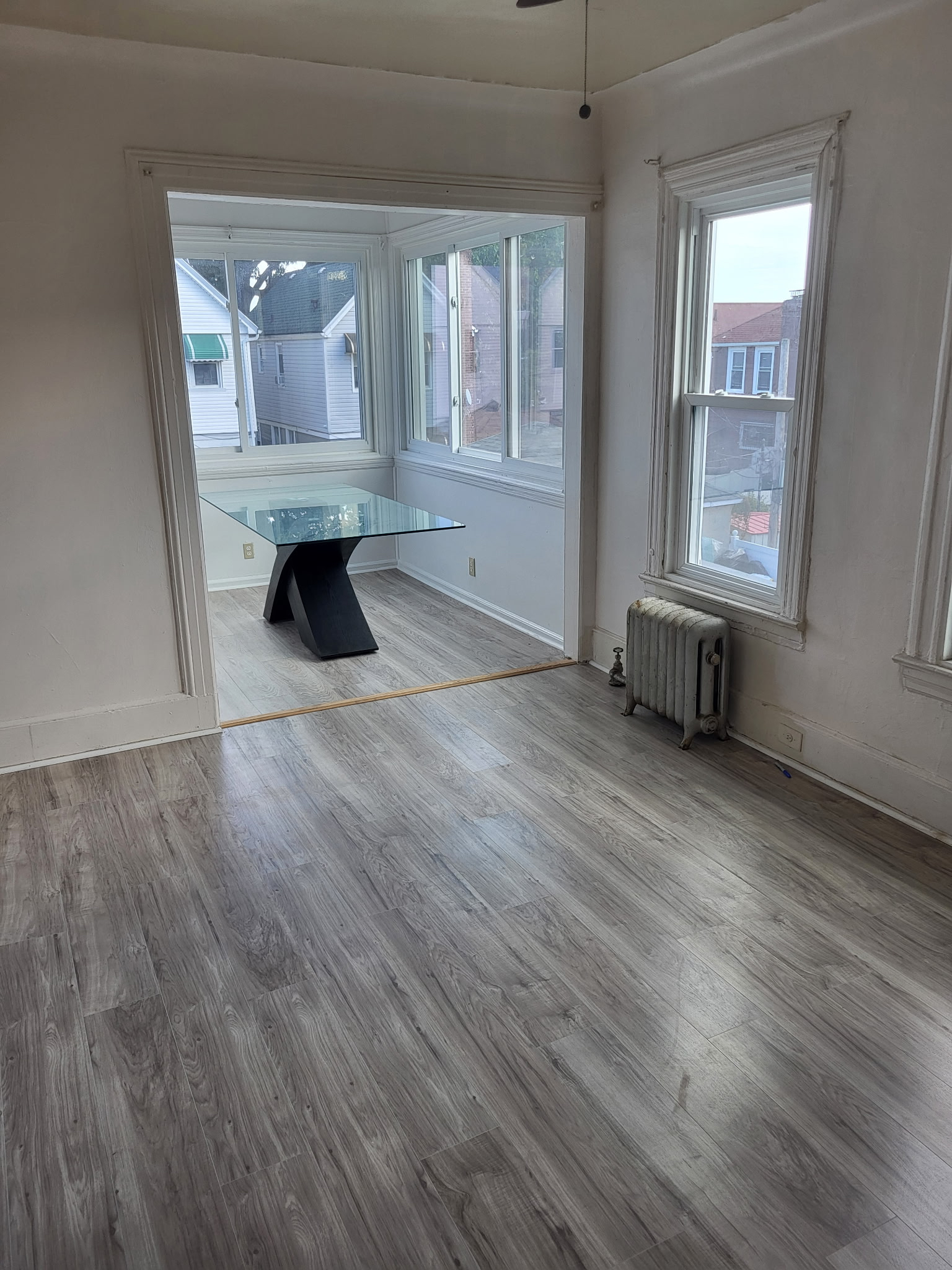 Spacious Unfurnished Brooklyn Apartment - Make It Your Own - Photo 10