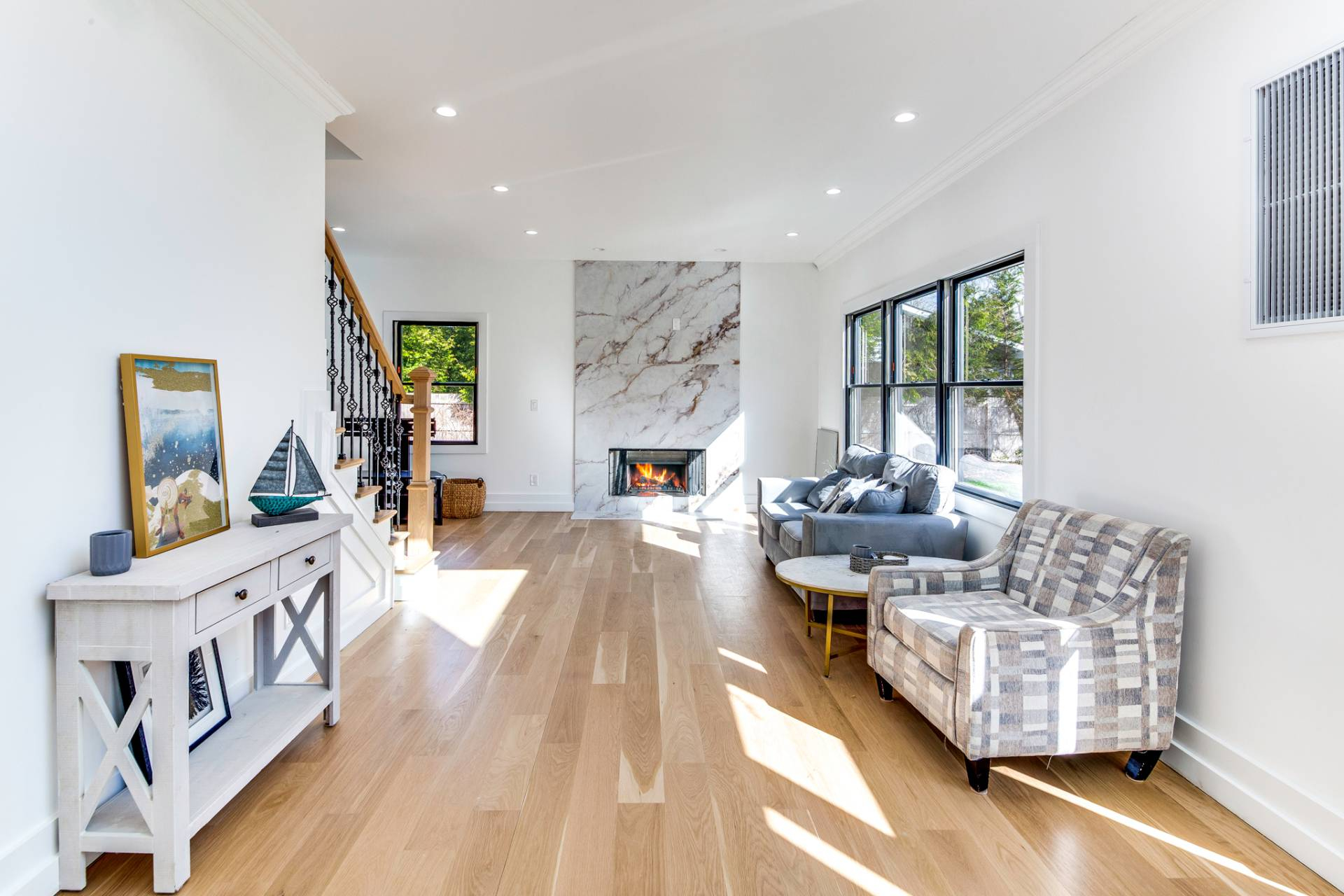 Bridgehampton Sag Harbor Turnpike new construction 6 bed 4 bath home - Photo 12