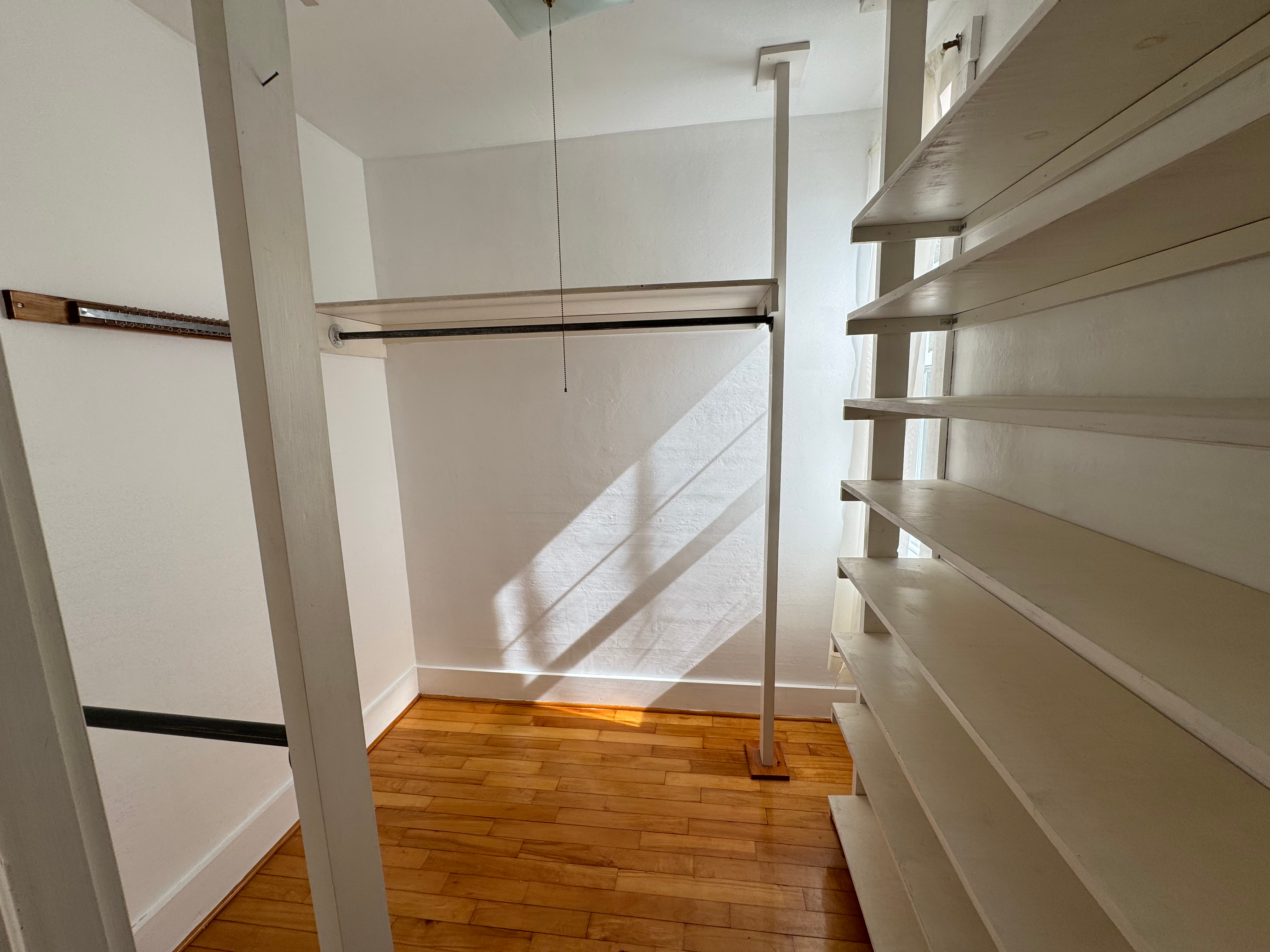 Bellows Falls 2BR Furnished Apartment Near Springfield Hospital, Connecticut River, and Downtown - Photo 11