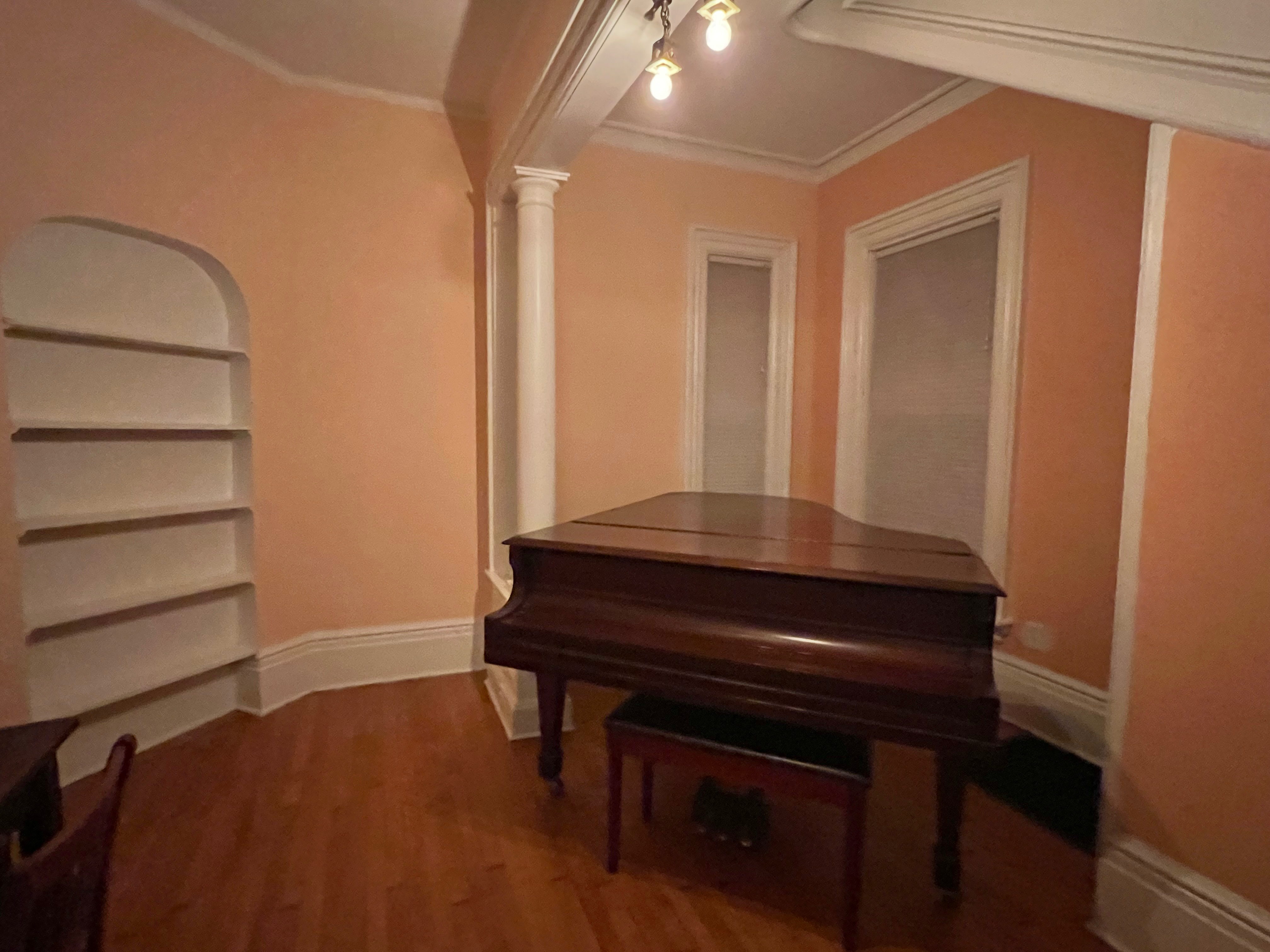 2 Bedroom Townhouse, Walk to Hospitals, Downtown, and SU. - Photo 2
