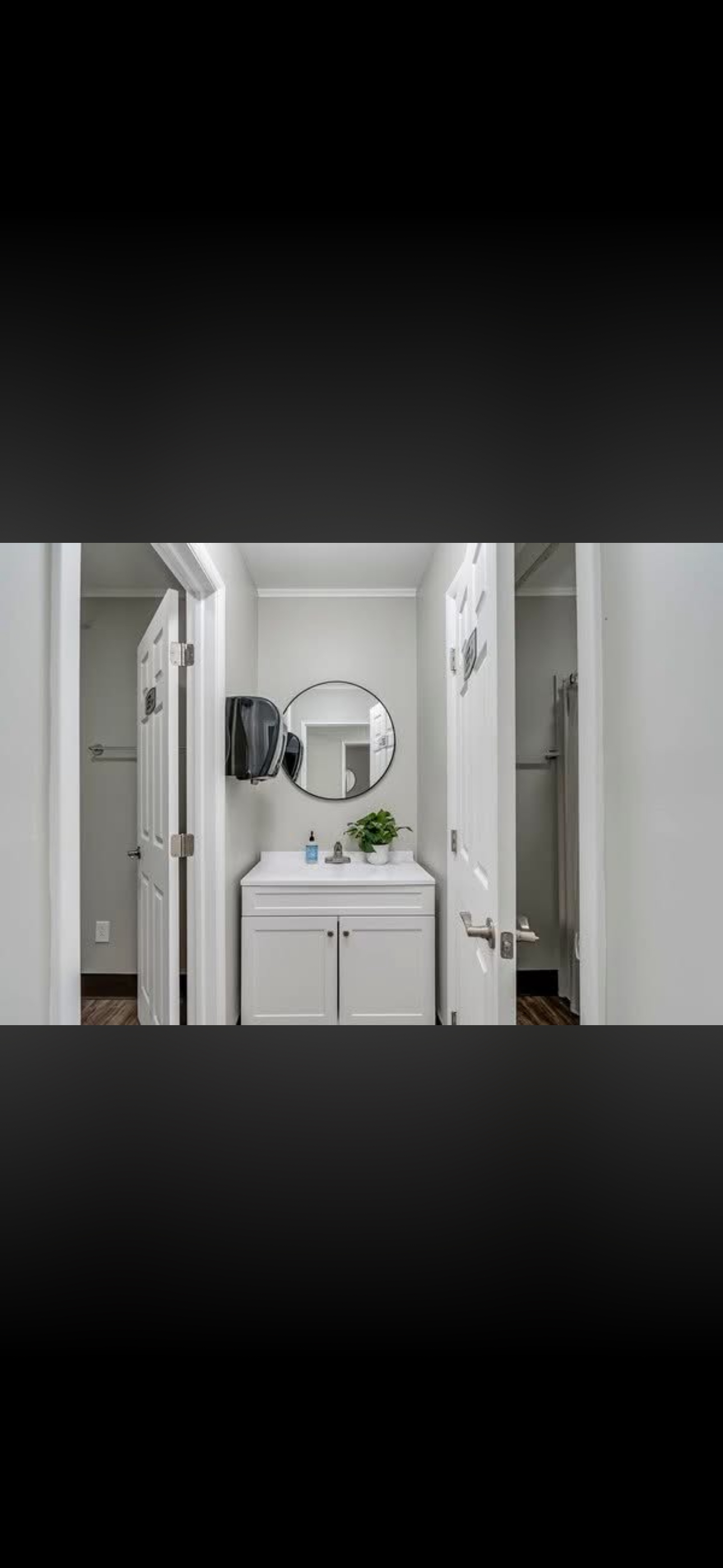 Clean, Quiet, Everything Included, Blocks from the Hospital - Photo 11