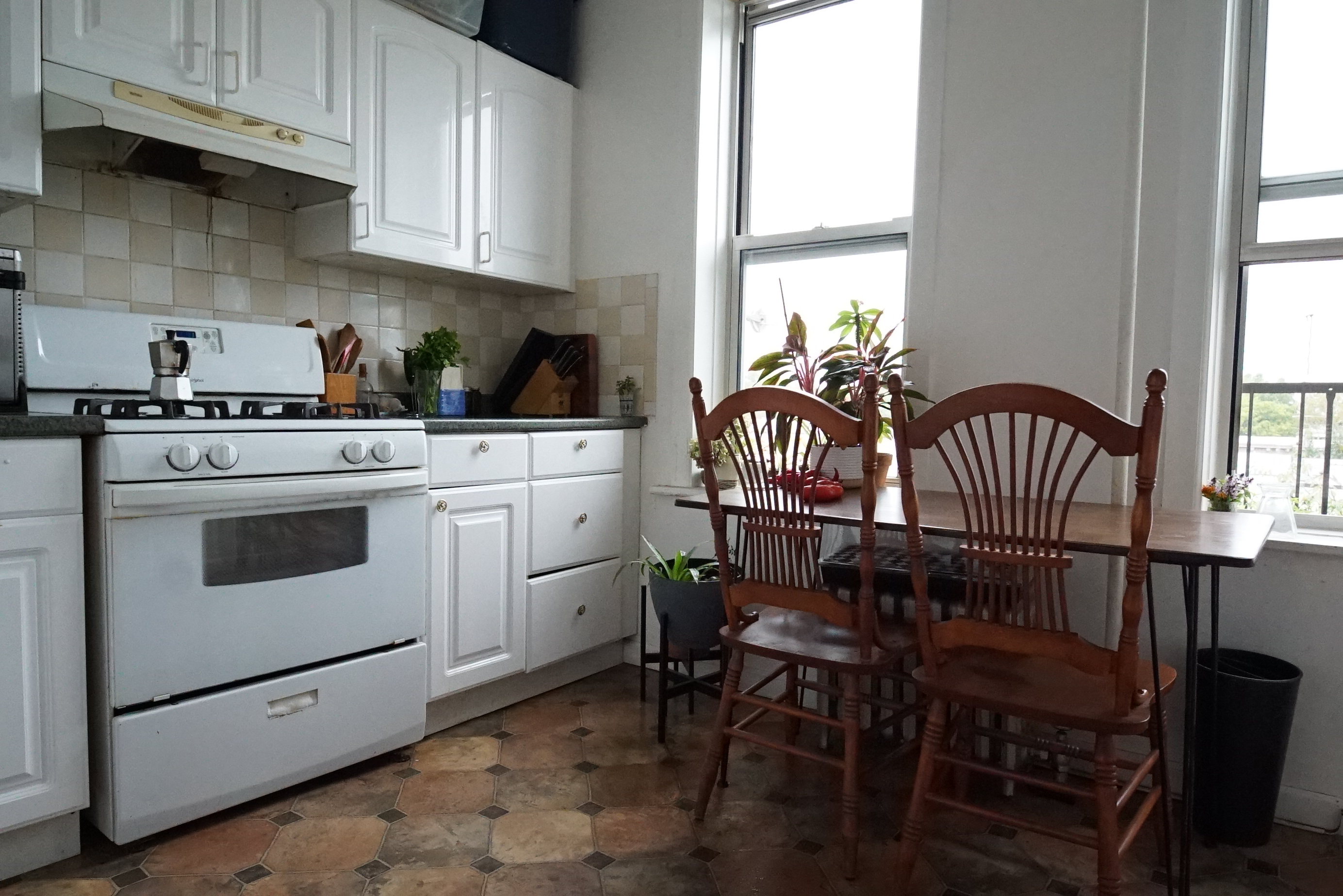 Furnished 2BR in Ridgewood, Queens. 3 Blocks to the M Train. Jan-Mar 2027 - Photo 3