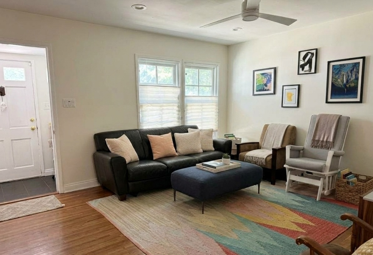 Furnished 3BR/2BA Home with Yard & Biweekly Cleaning | Palms / West LA - Photo 2