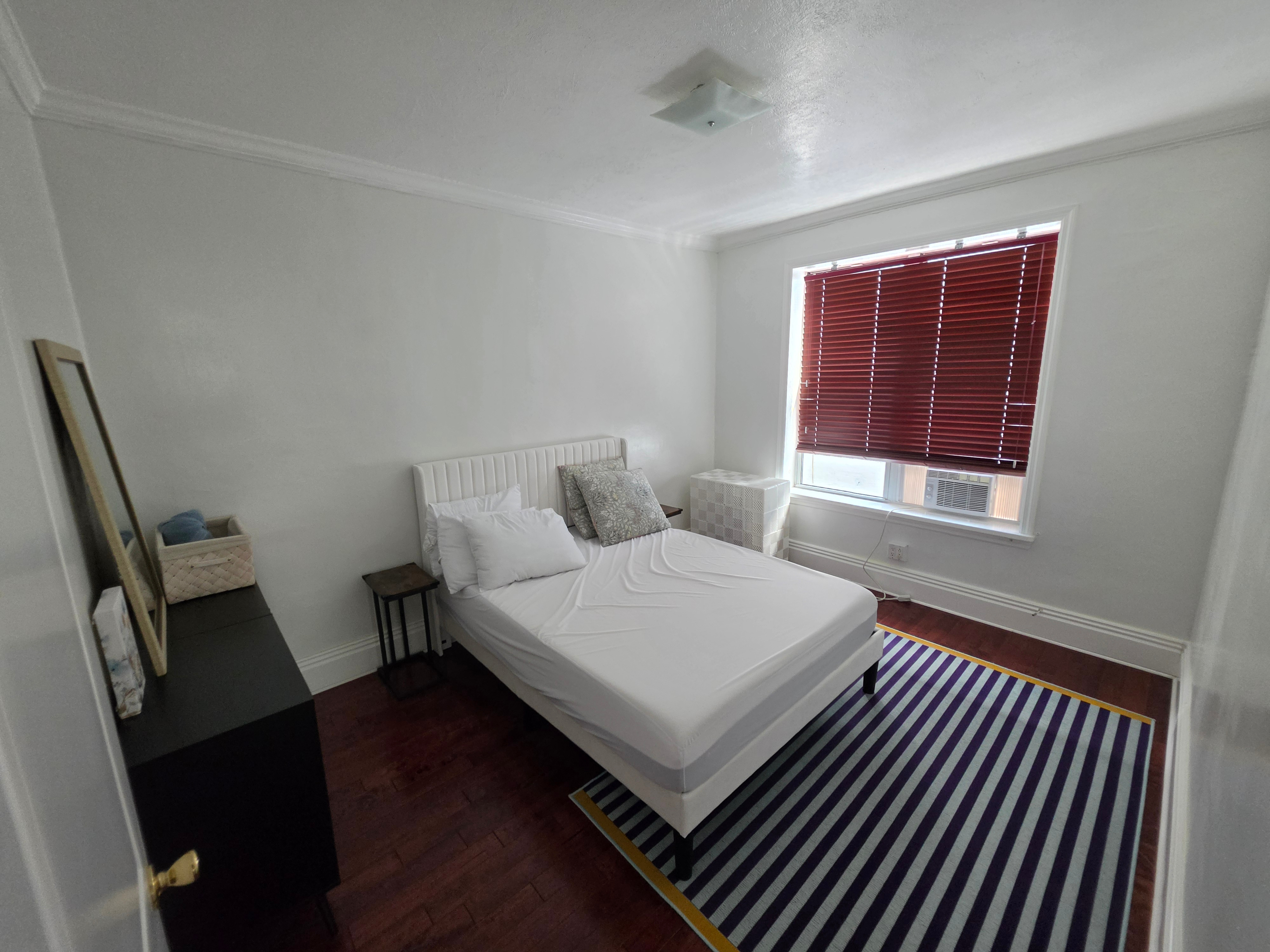 Quiet 2BR Floor-Through Suite | Hydro-Spa Bath & Office | Near Maimonides & NYU Langone - Photo 3