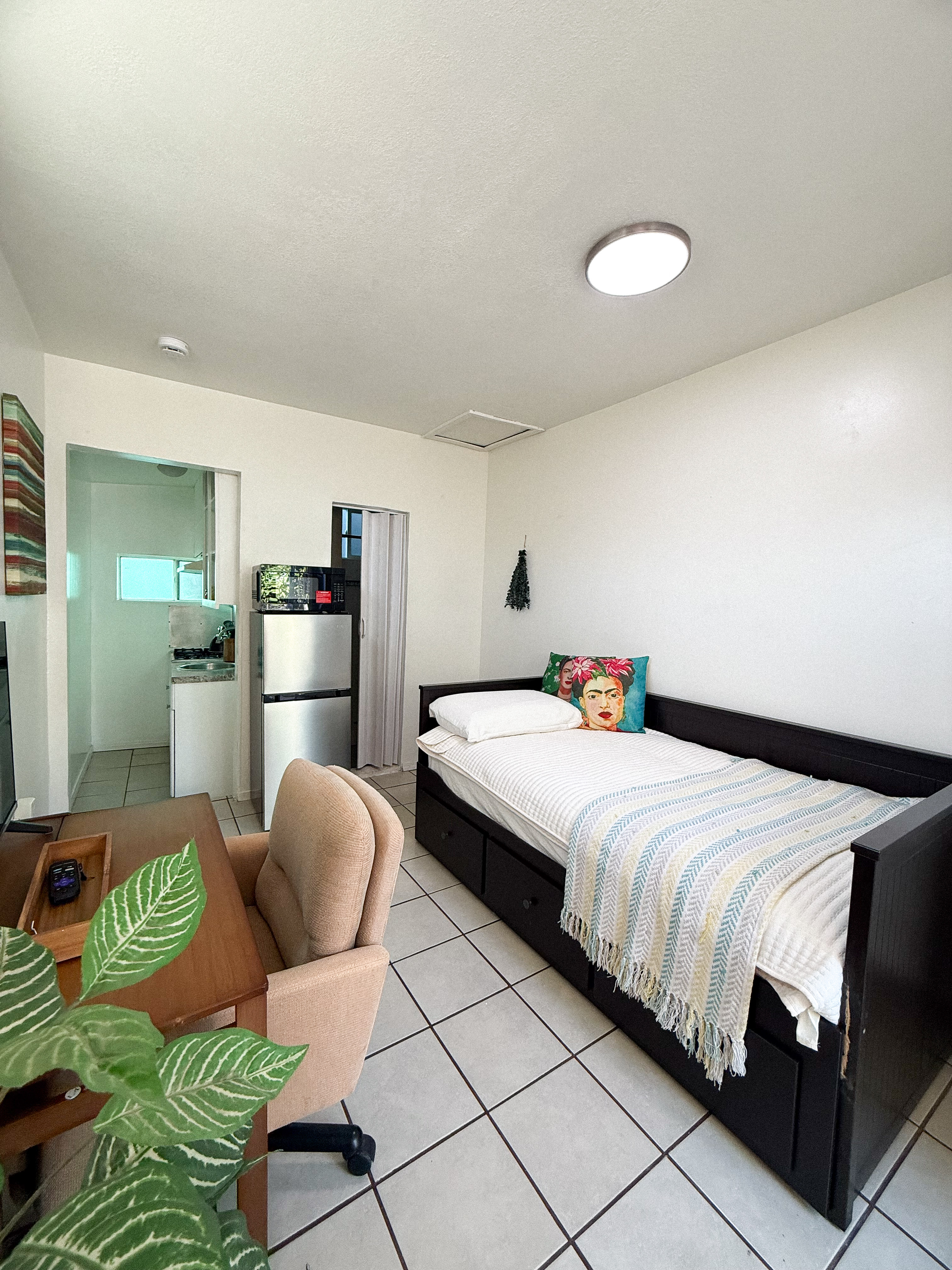 Private Studio near LAMC/USC Keck,DTLA - Photo 1