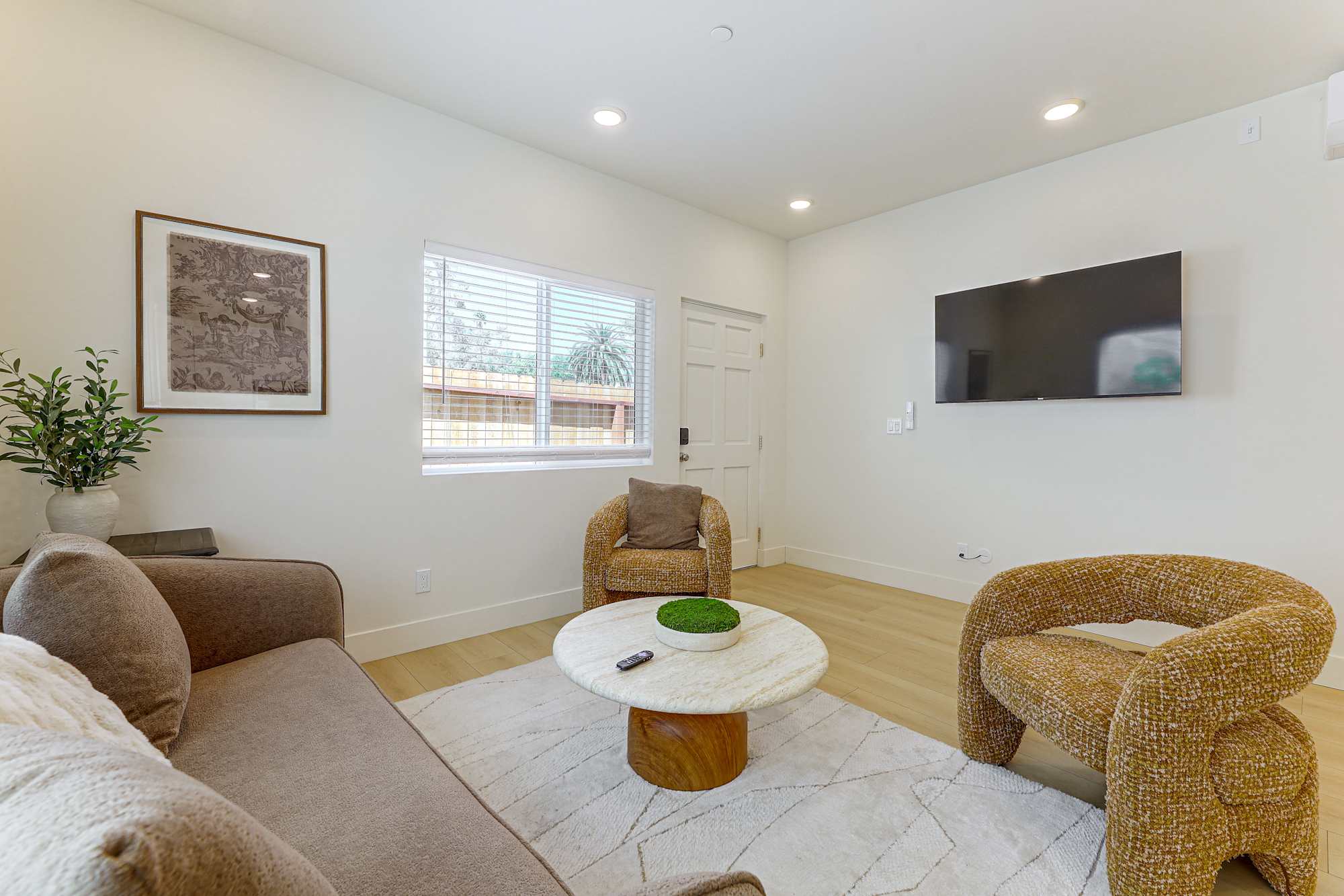 LA Chic: Mid-City Home By Shopping & Hot Spots - 595830 - Photo 6