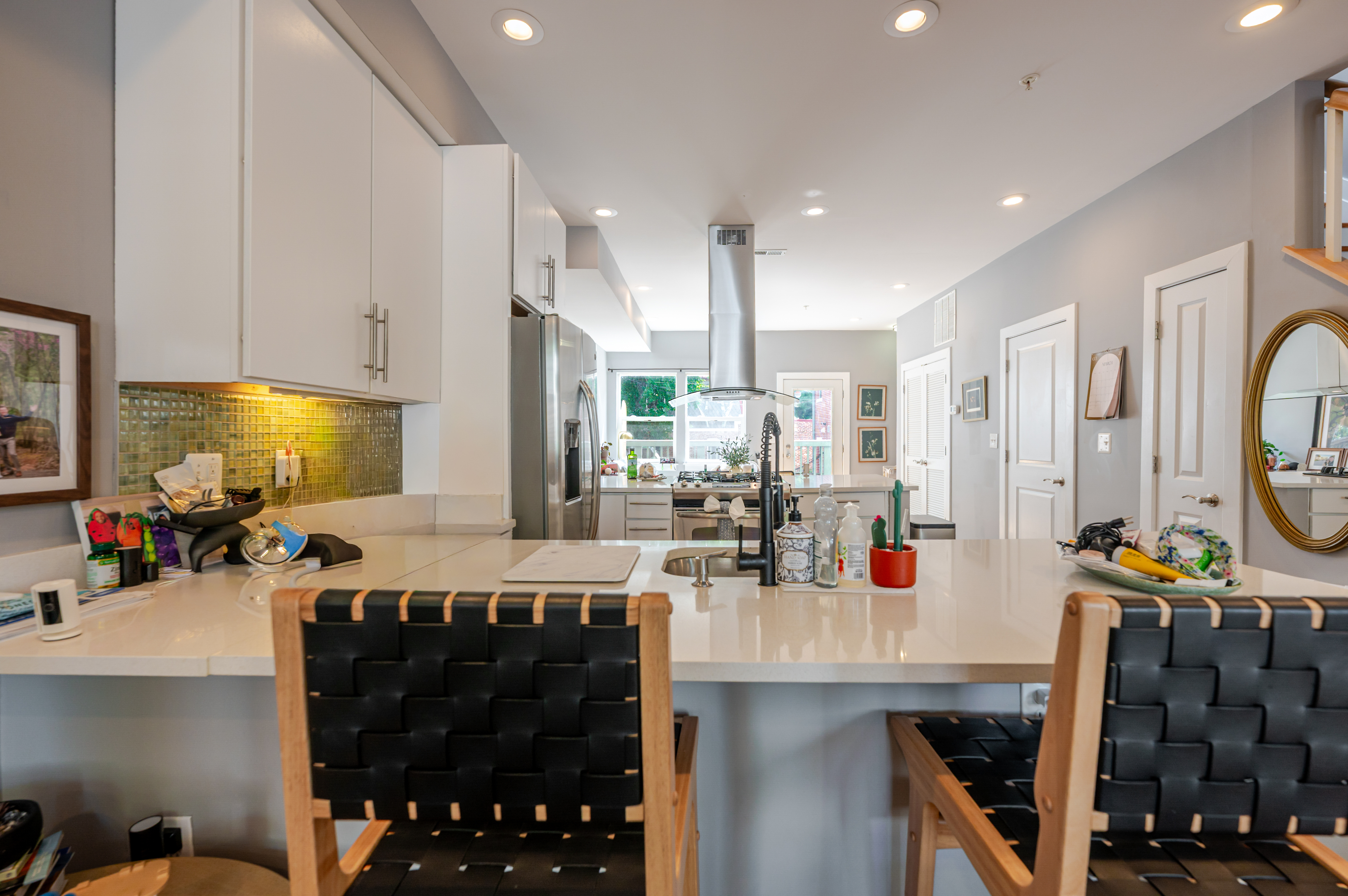 Gorgeous Bright Home in Unbeatable Location - Photo 8