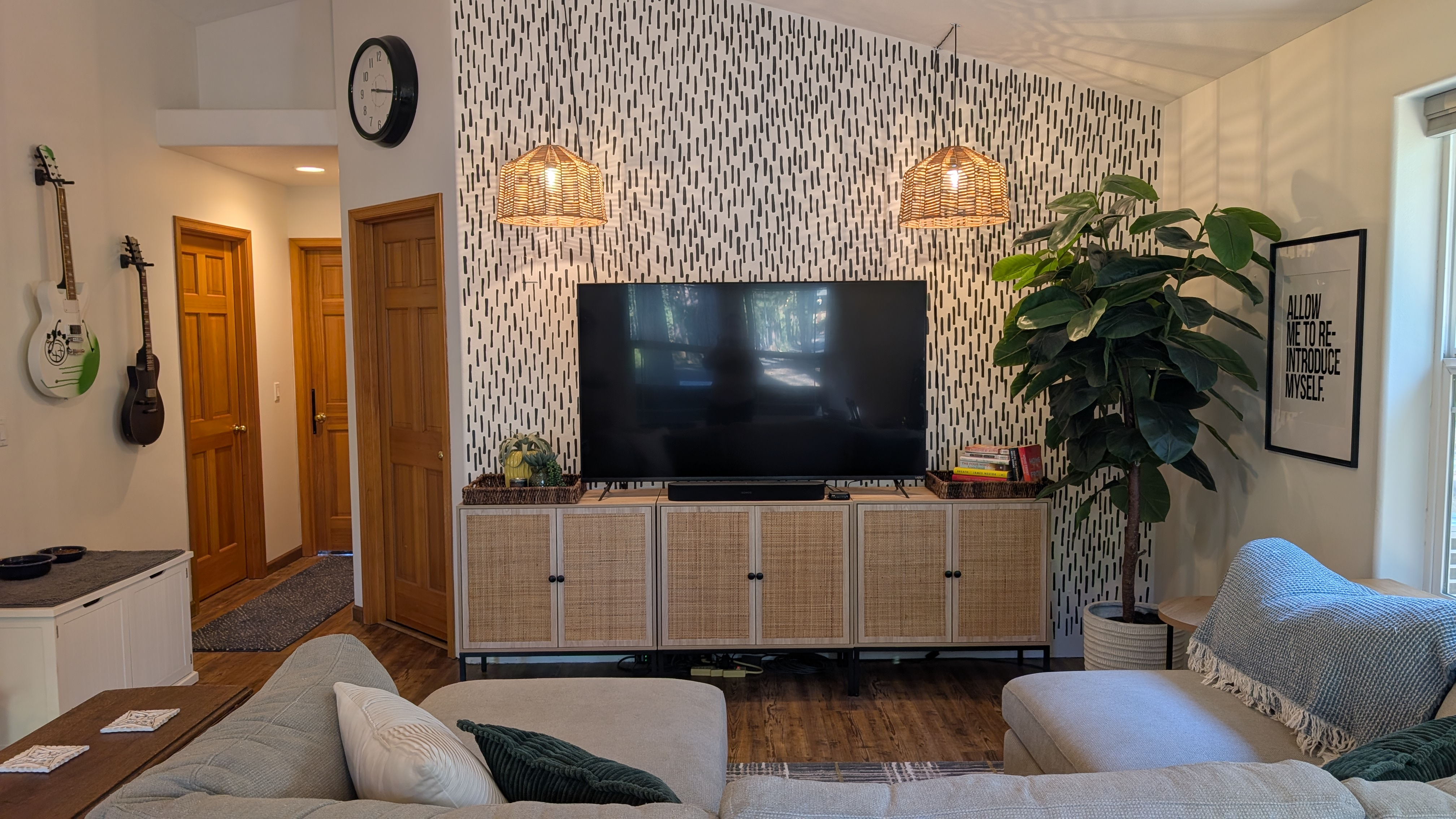 Modern Cabin with Livable Amenities - Photo 6
