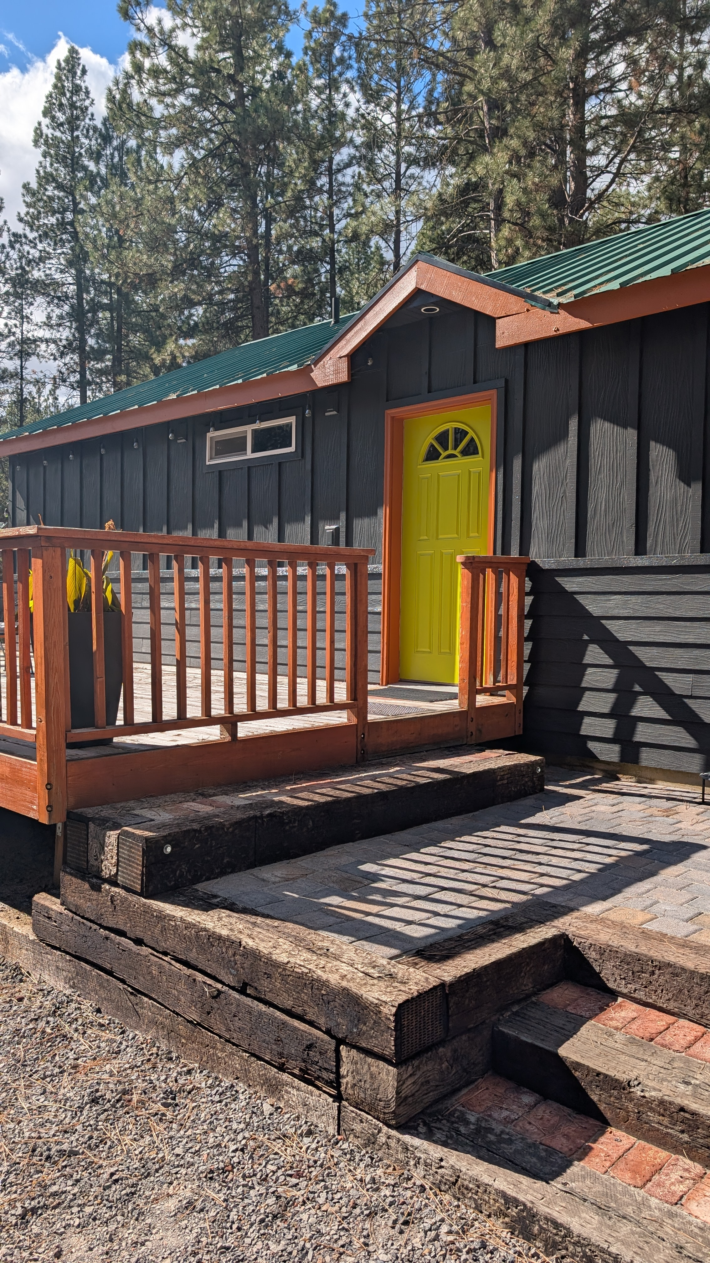 Modern Cabin with Livable Amenities - Photo 3
