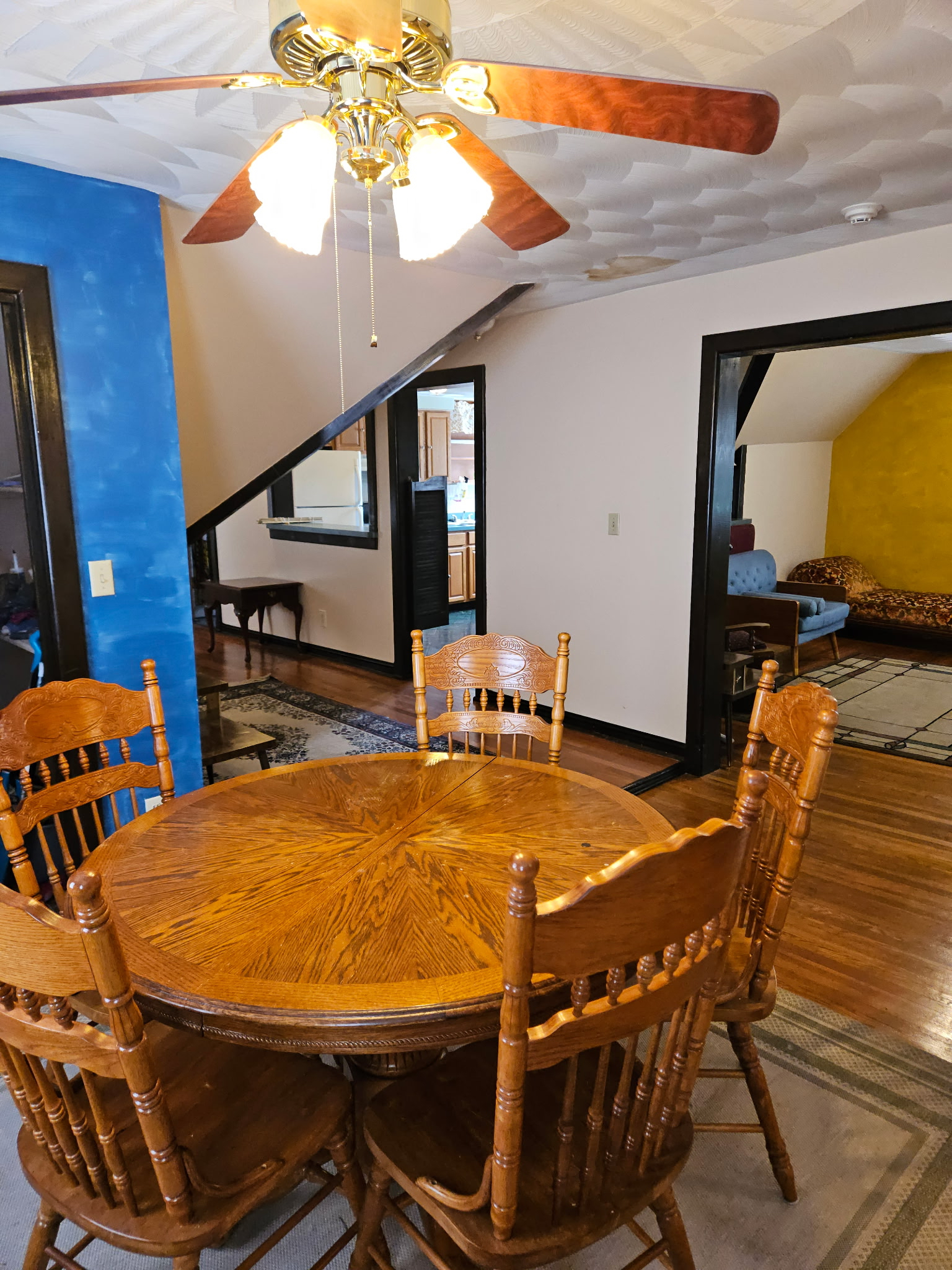 Funky attic apartment next to Capitol - Photo 3