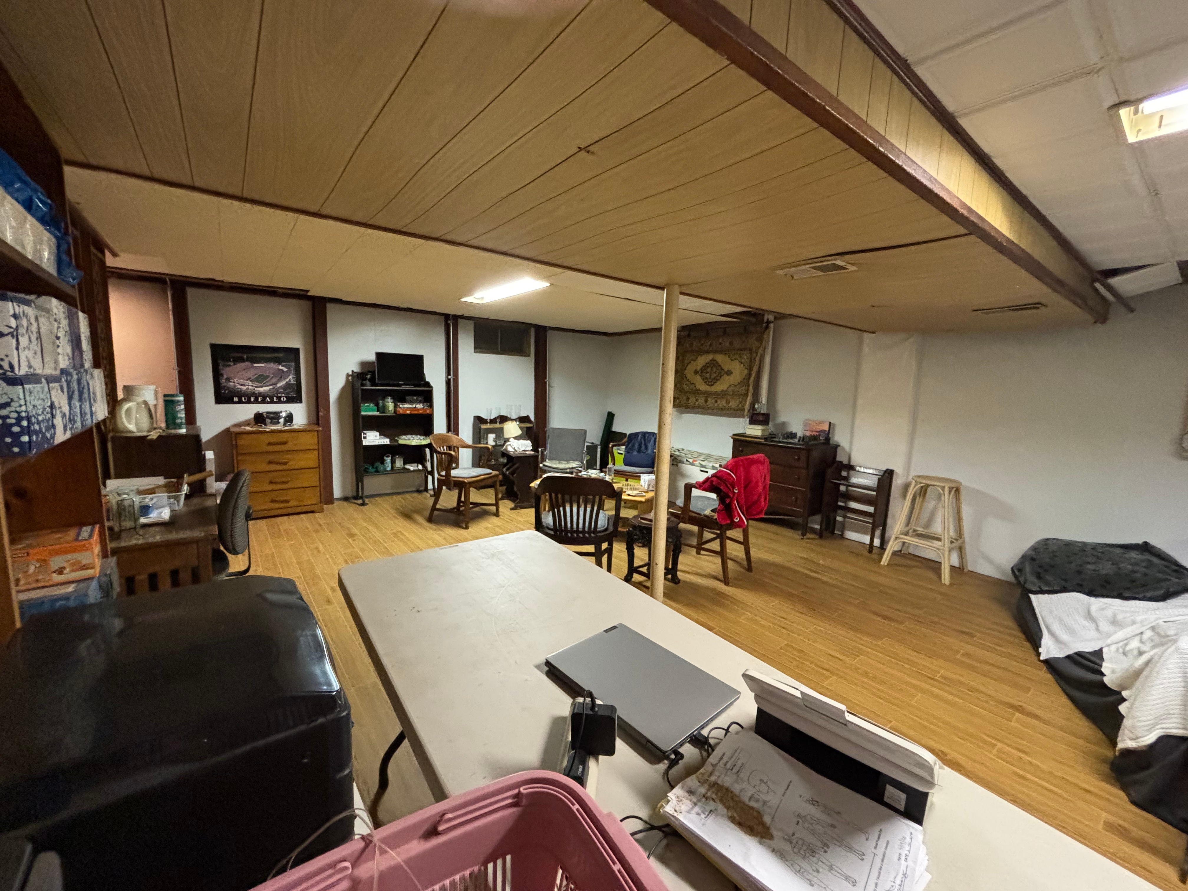 Furnished Private Queen Bedroom, Separate Study & Private Bath Near Buffalo Hospitals in Tonawanda - Photo 2
