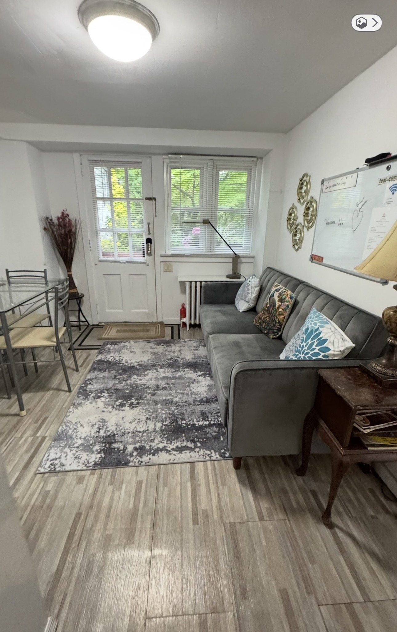 Entire Guesthouse in Great Neck, Kings Point, NY - Photo 2