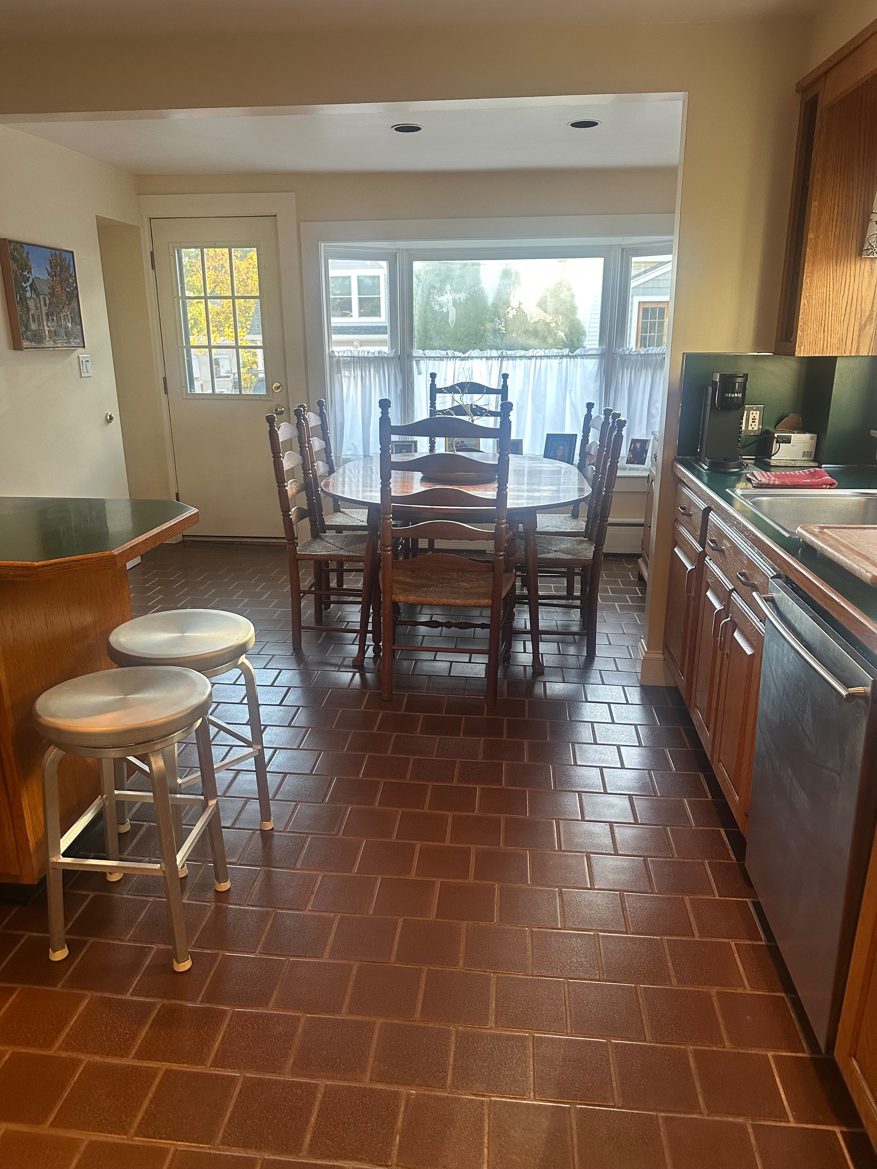 Quaint,  beautiful apartment very near historic old town Marblehead, MA - Photo 8