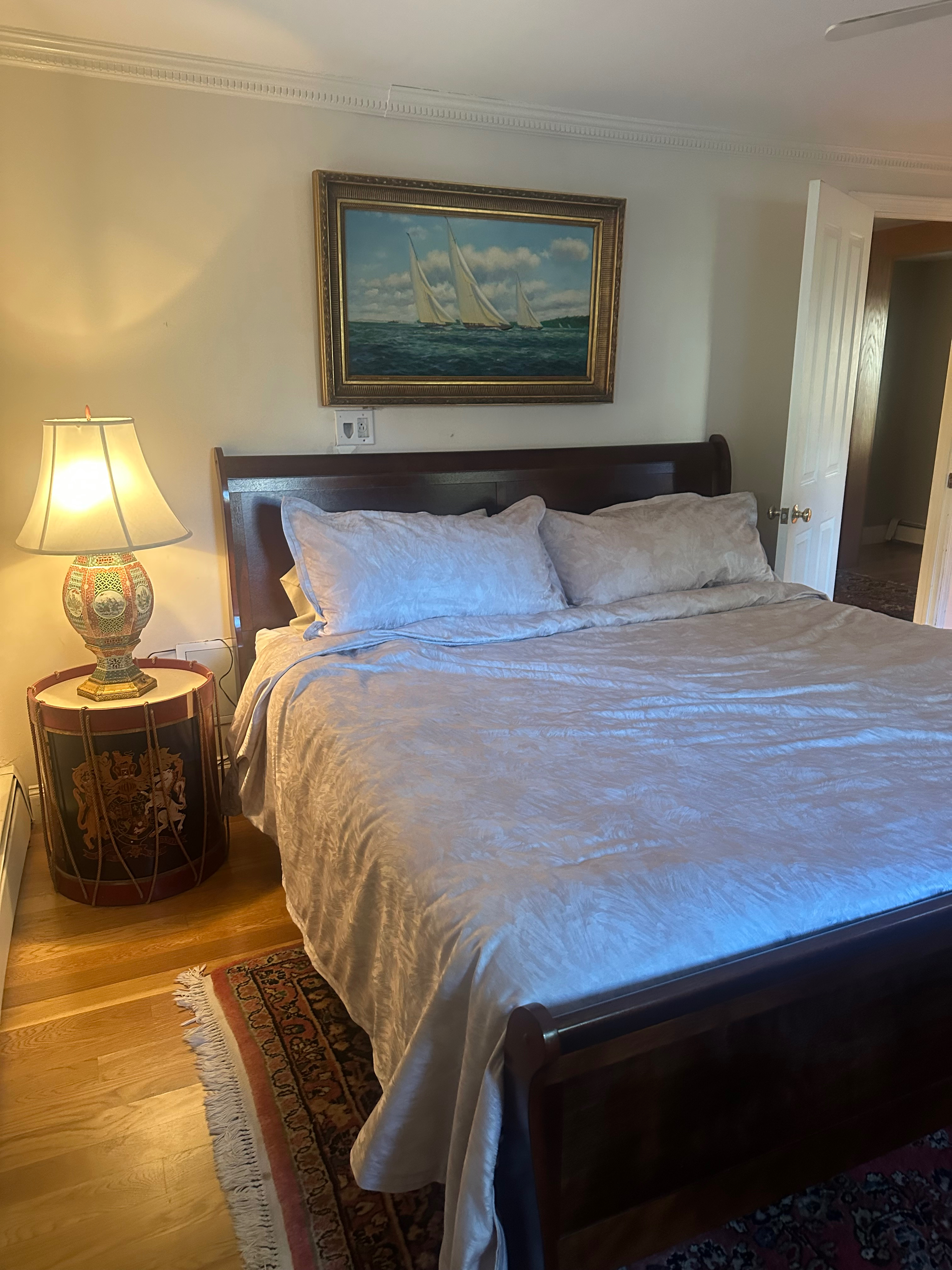 Quaint, beautiful apartment very near historic old town Marblehead, MA - Photo 3