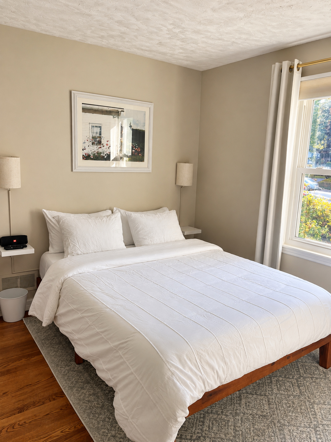 Renovated 3-Bedroom Delmar Home with Private Yard & Laundry - Photo 7