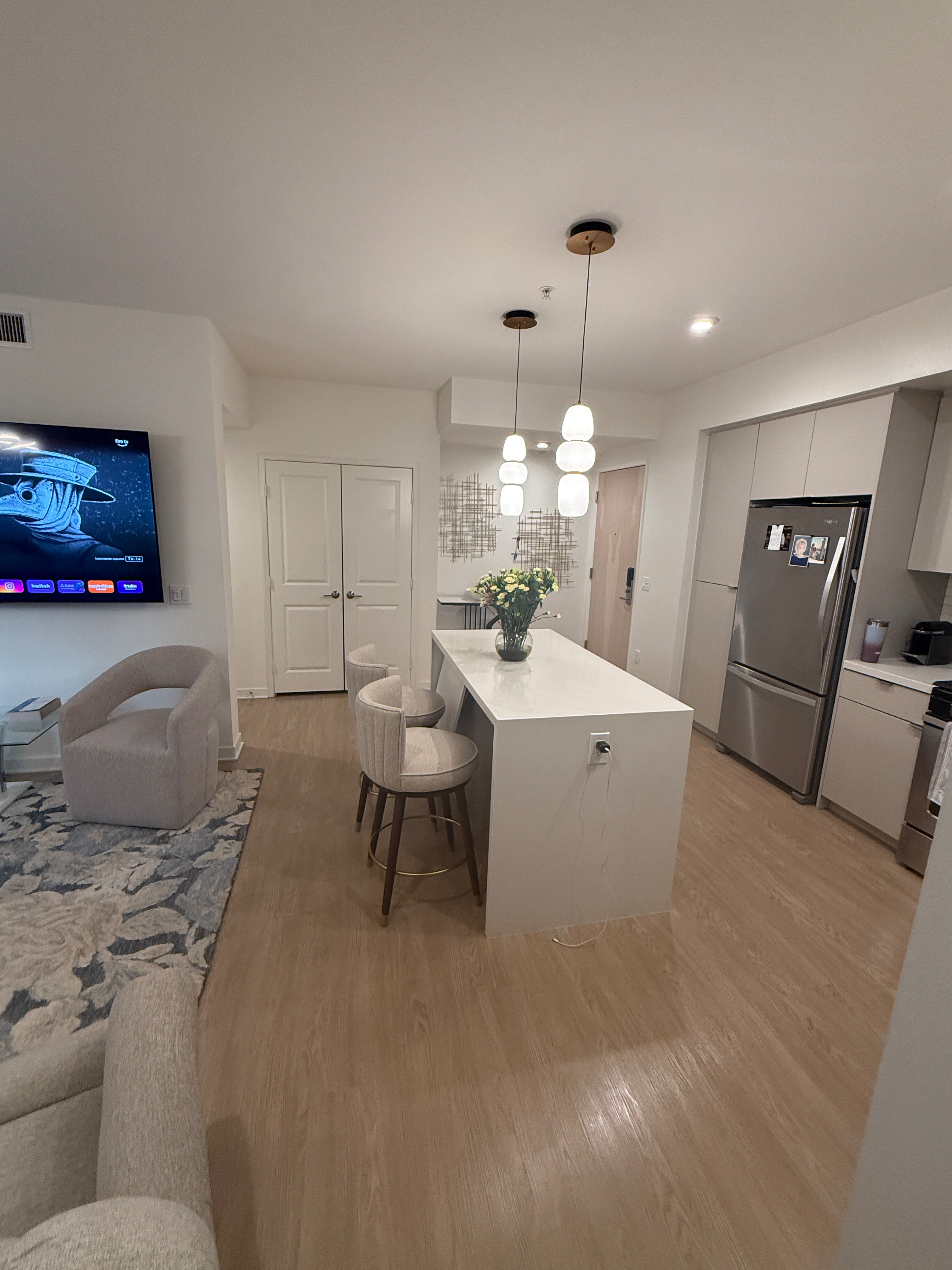 Luxury Furnished 2BR/2BA Coastal Retreat in Carmel Valley | Resort-Style Amenities & Utilities Included - Photo 4