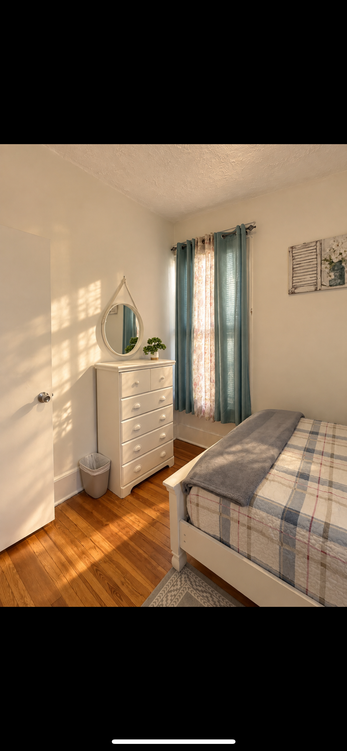 Cozy and Homey Brooklyn 3BR. - Photo 11