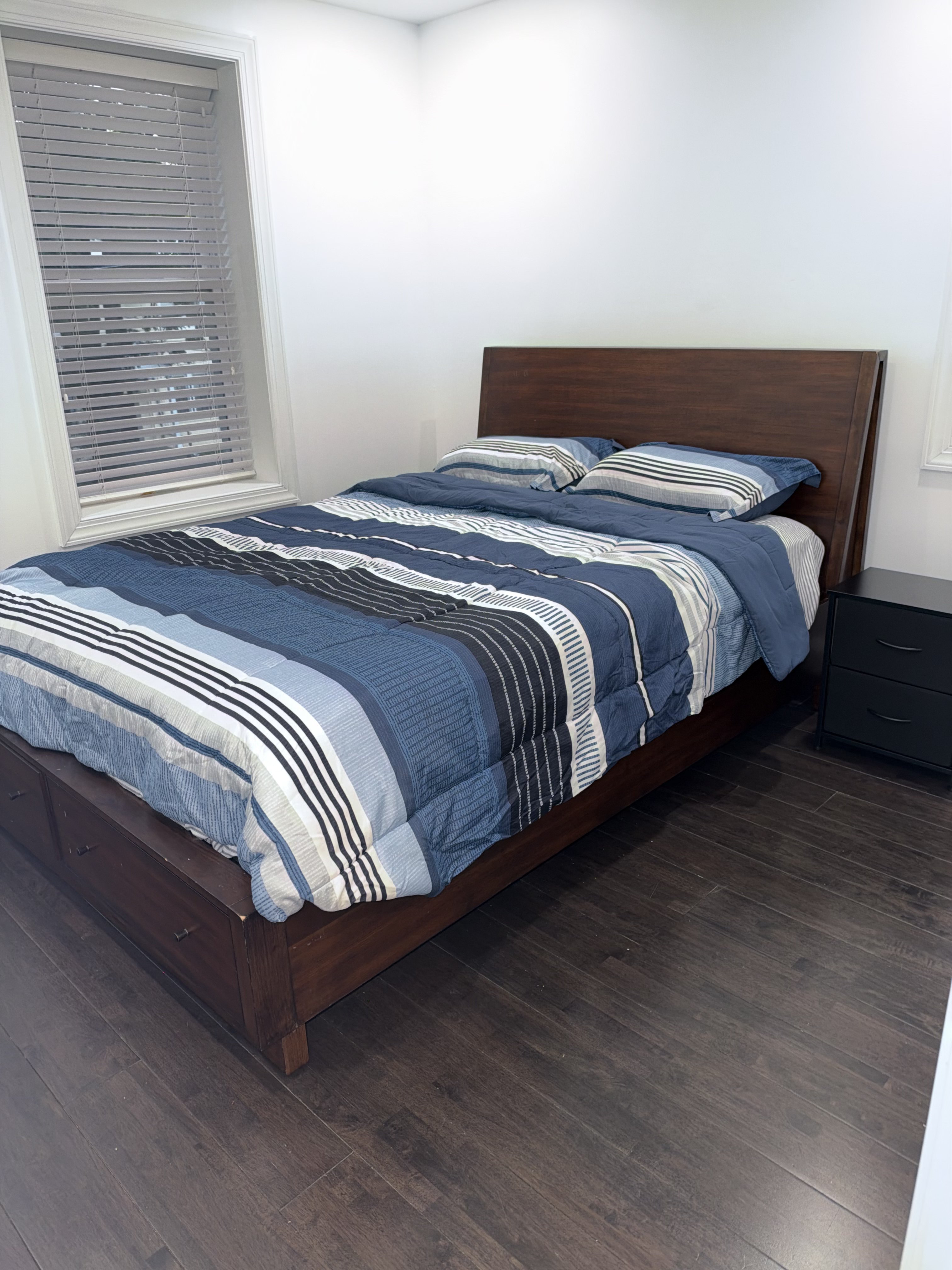 Spacious, Private, Furnished 2 Bed 2 Bath Condo in Brightwood DC - Photo 4