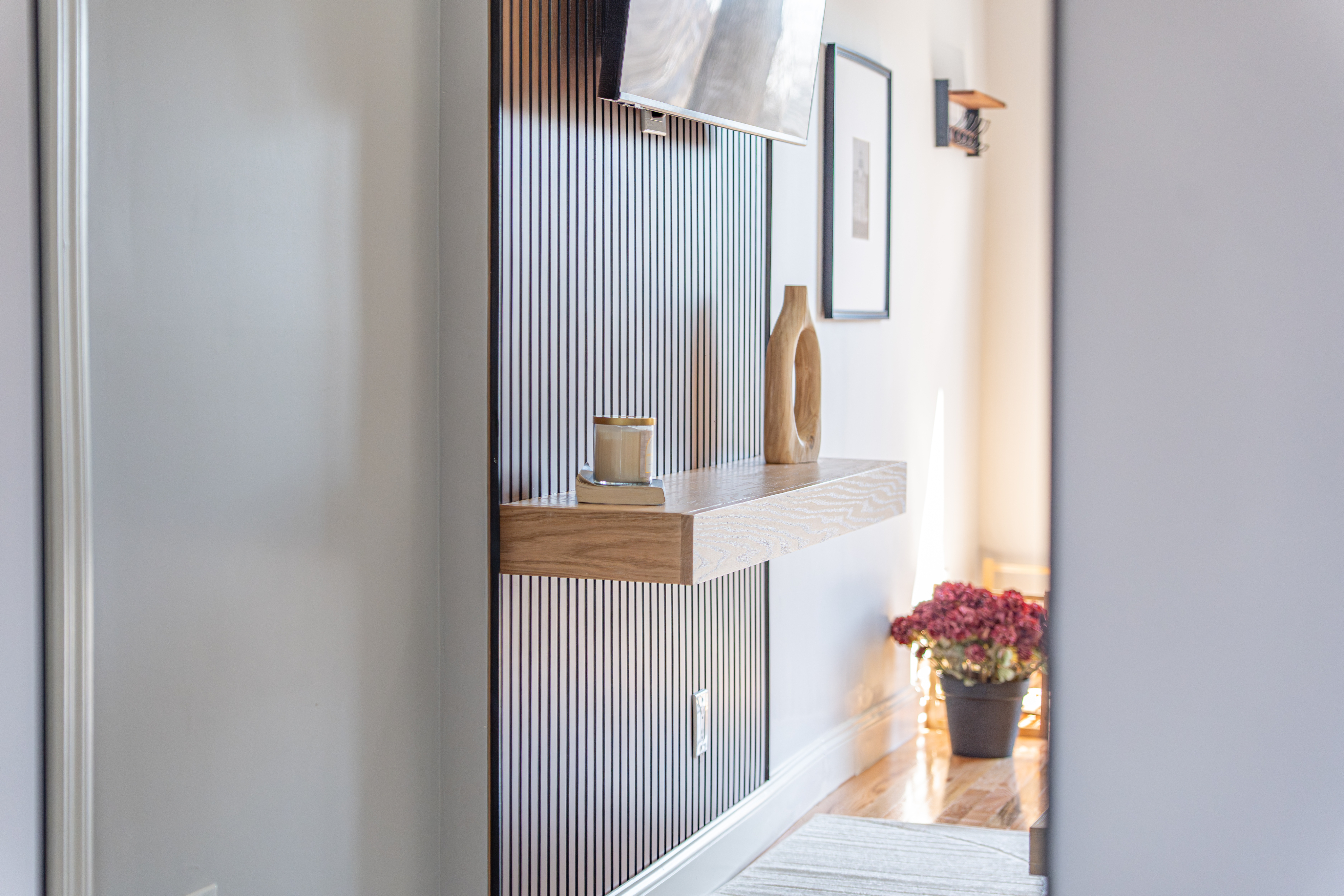 LunaVista Stay | King Bed + Kitchen - Photo 4