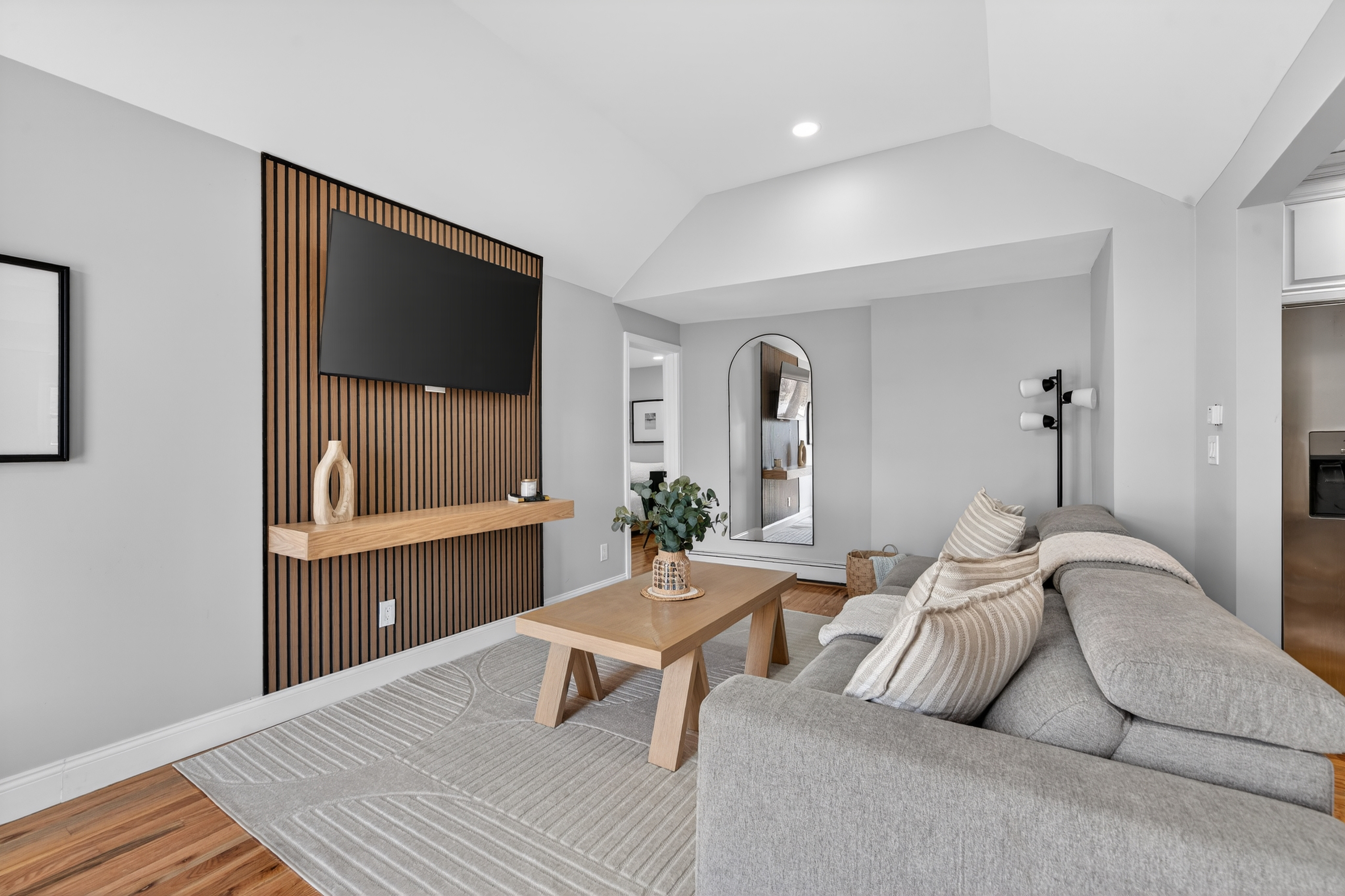 LunaVista Stay | King Bed + Kitchen - Photo 6