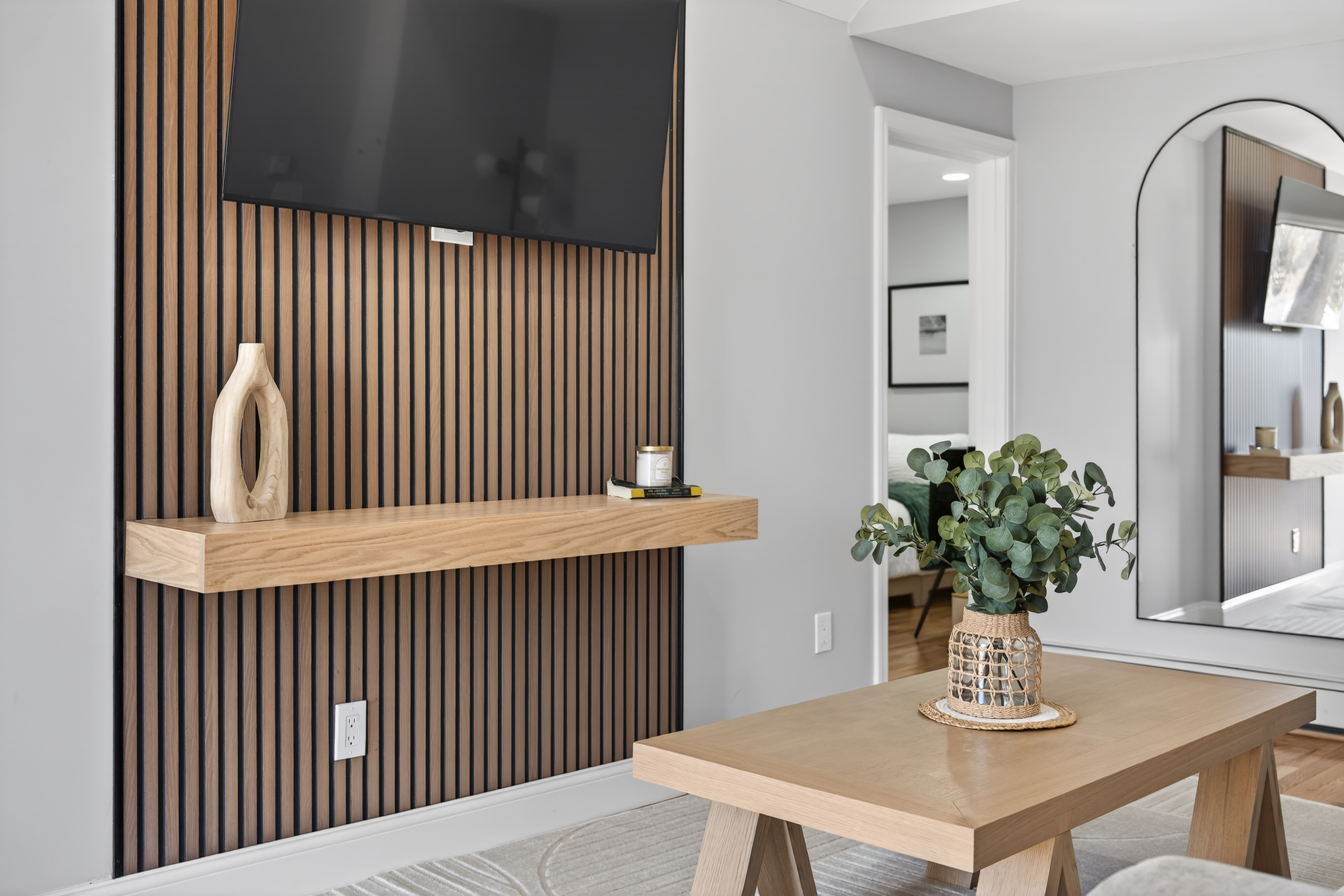 LunaVista Stay | King Bed + Kitchen - Photo 5