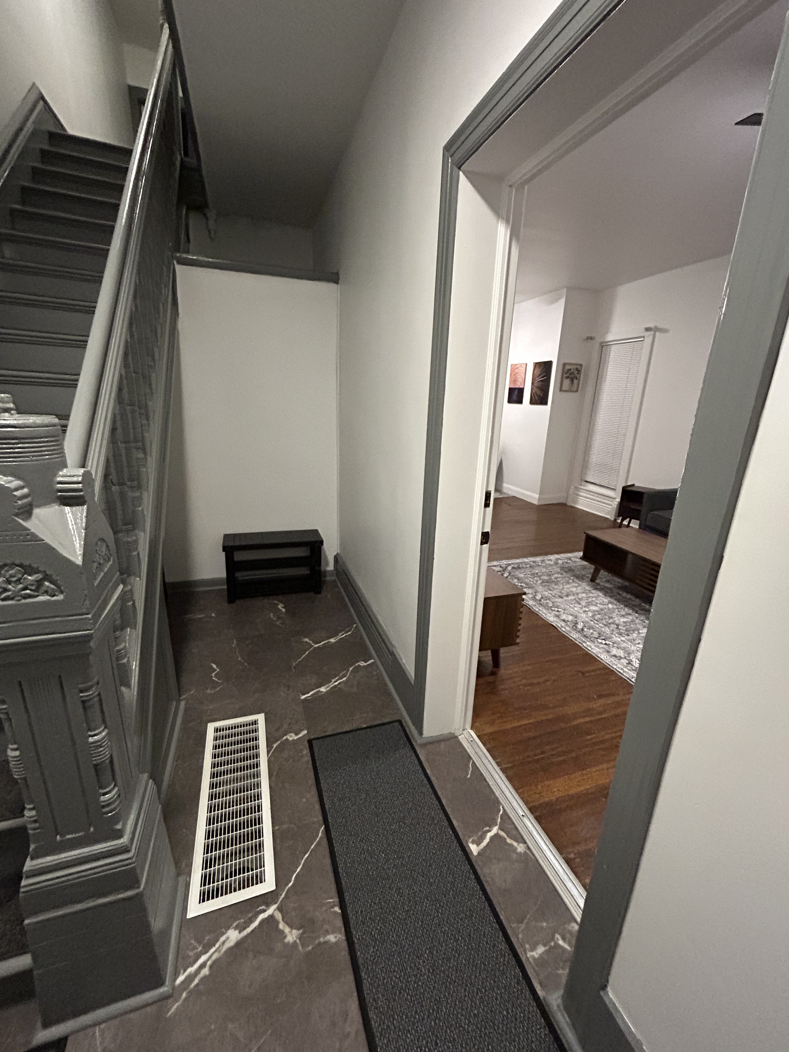 Beautiful Furnished Two-Bedroom Apartment on Buffalo's Historic West Side Near D'Youville - Photo 4