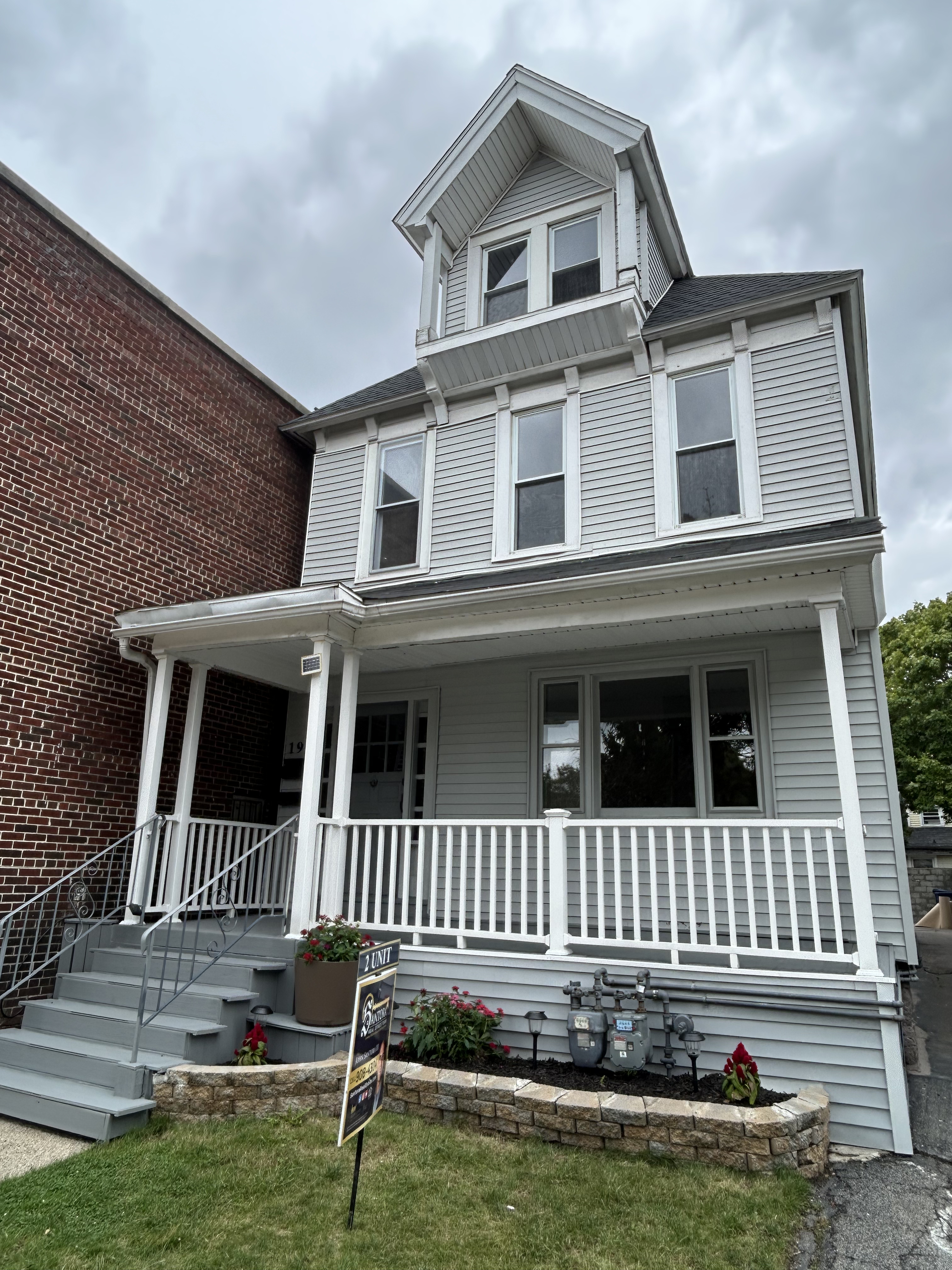 Beautiful Furnished Two-Bedroom Apartment on Buffalo's Historic West Side Near D'Youville - Photo 1