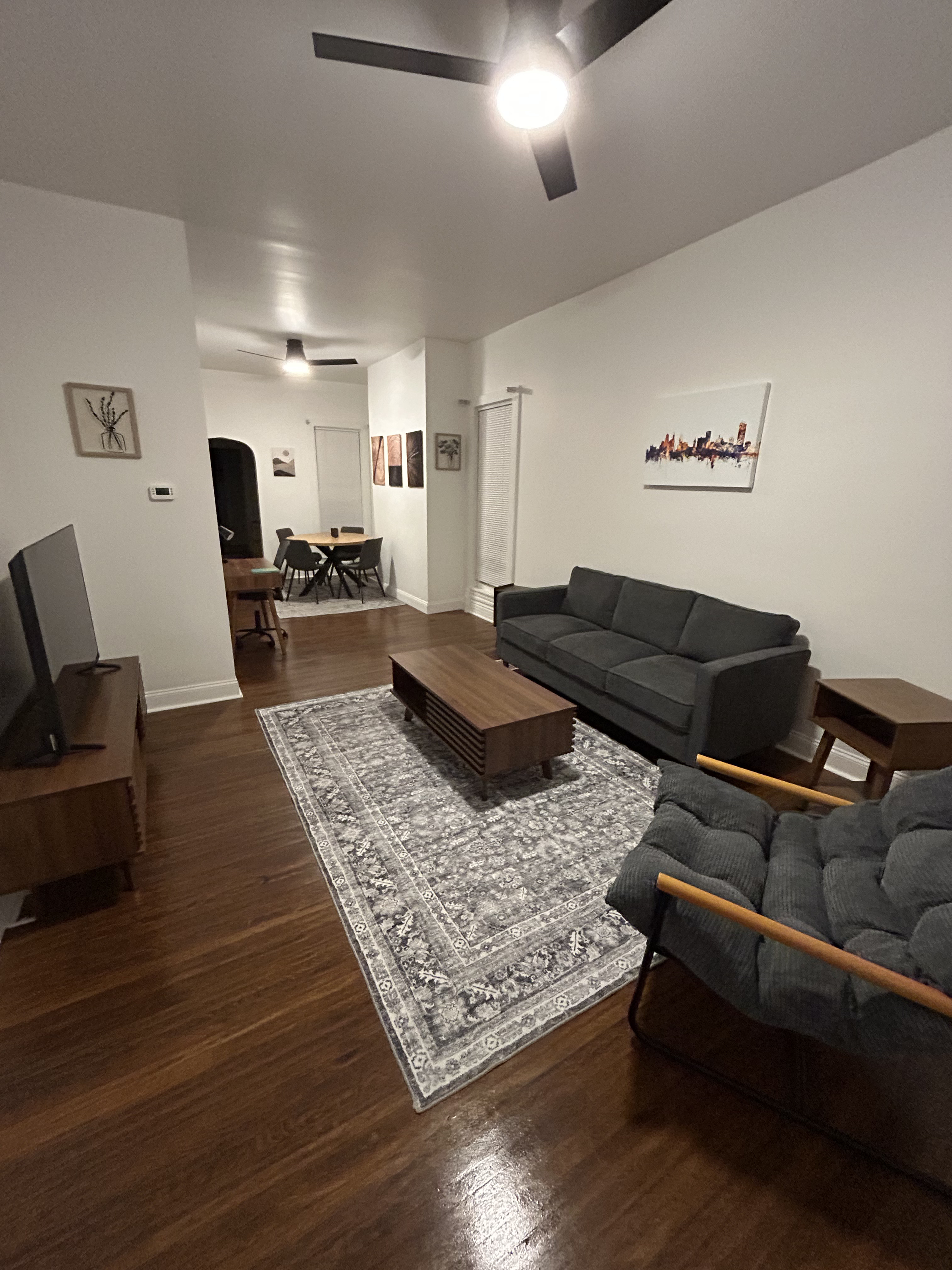 Beautiful Furnished Two-Bedroom Apartment on Buffalo's Historic West Side Near D'Youville - Photo 5