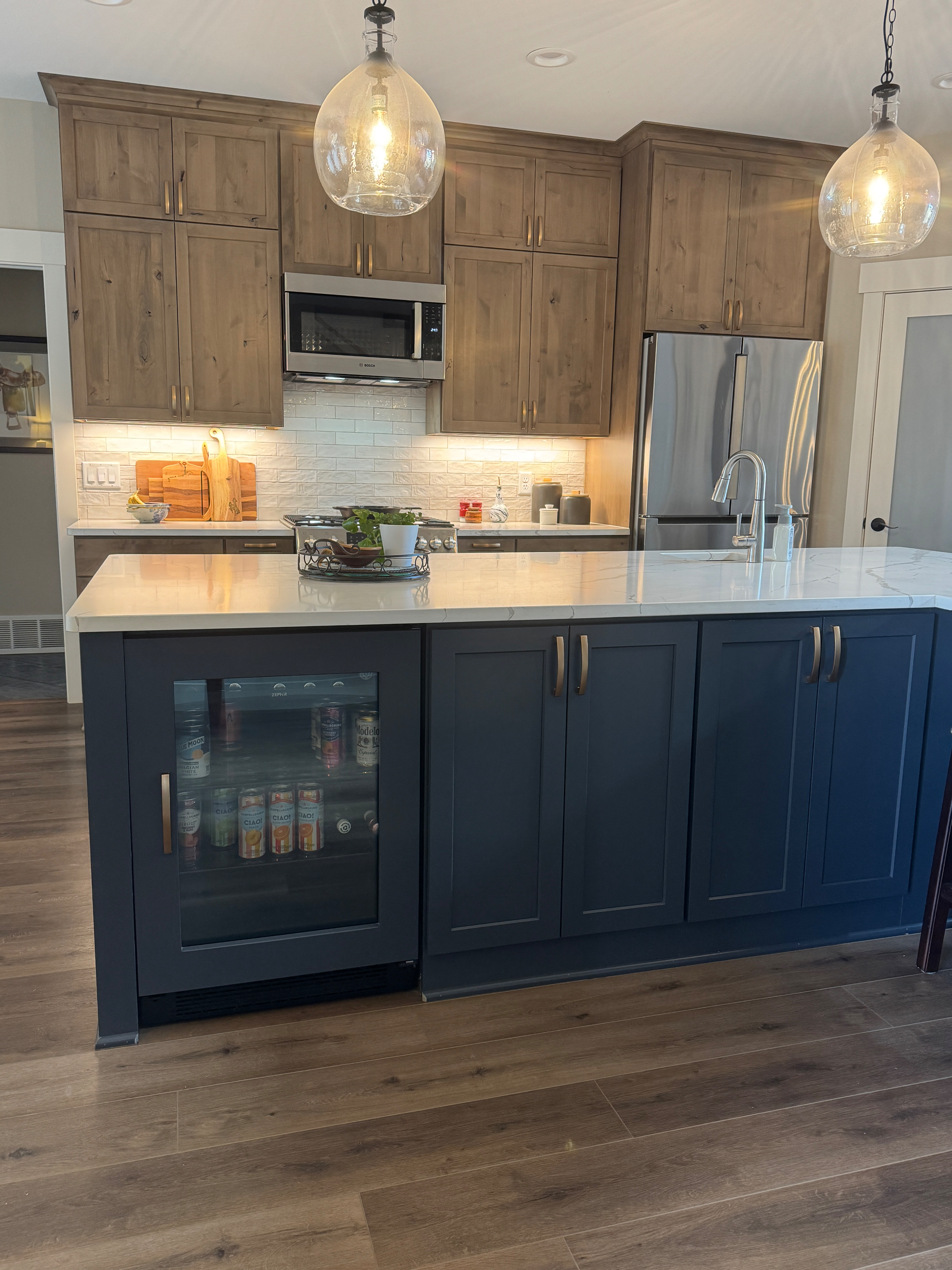 Fully furnished 5-bedroom home available for rent 12/15/26 through 5/31/27. - Photo 8