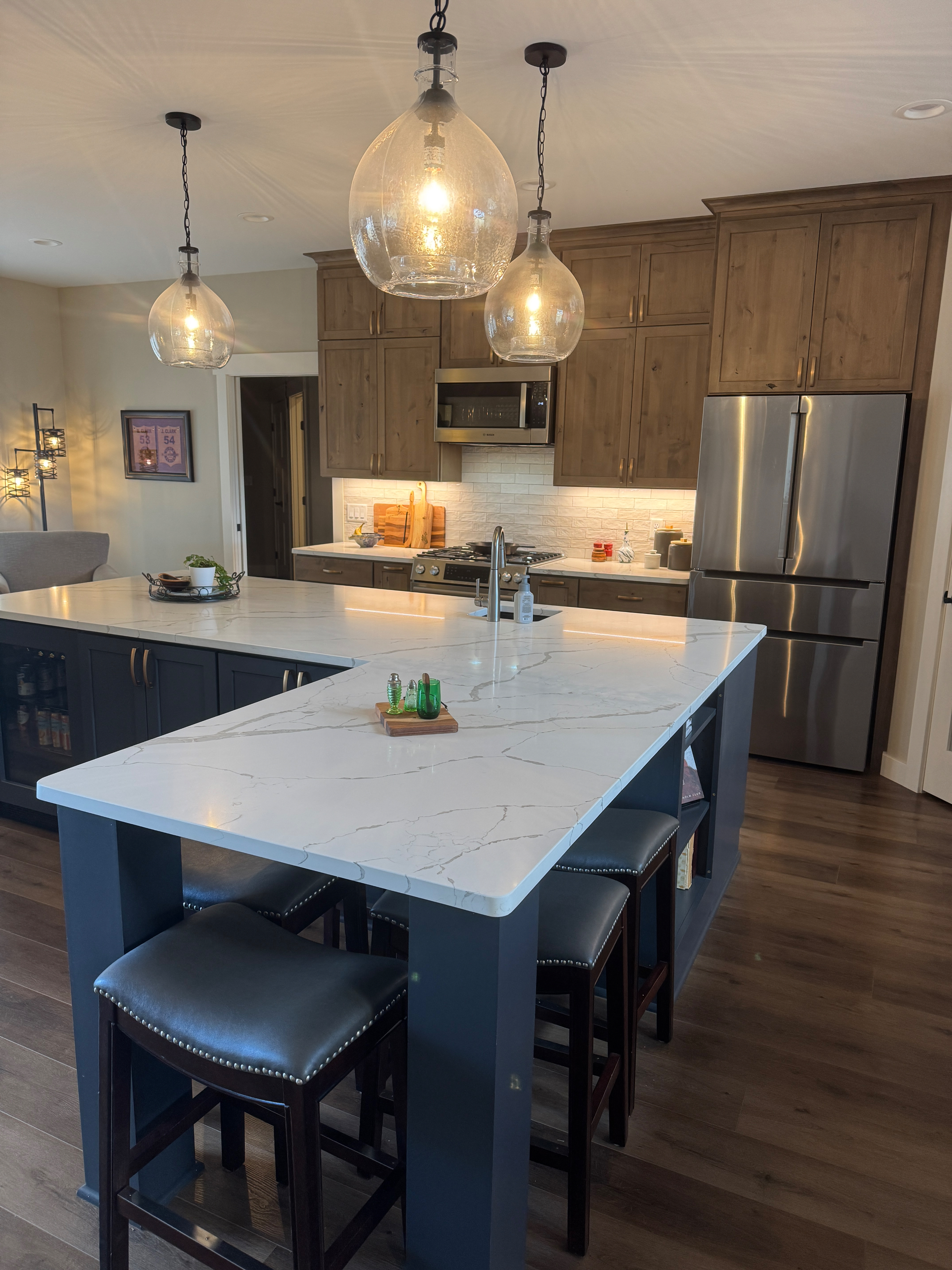 Fully furnished 5-bedroom home available for rent 12/15/26 through 5/31/27. - Photo 6