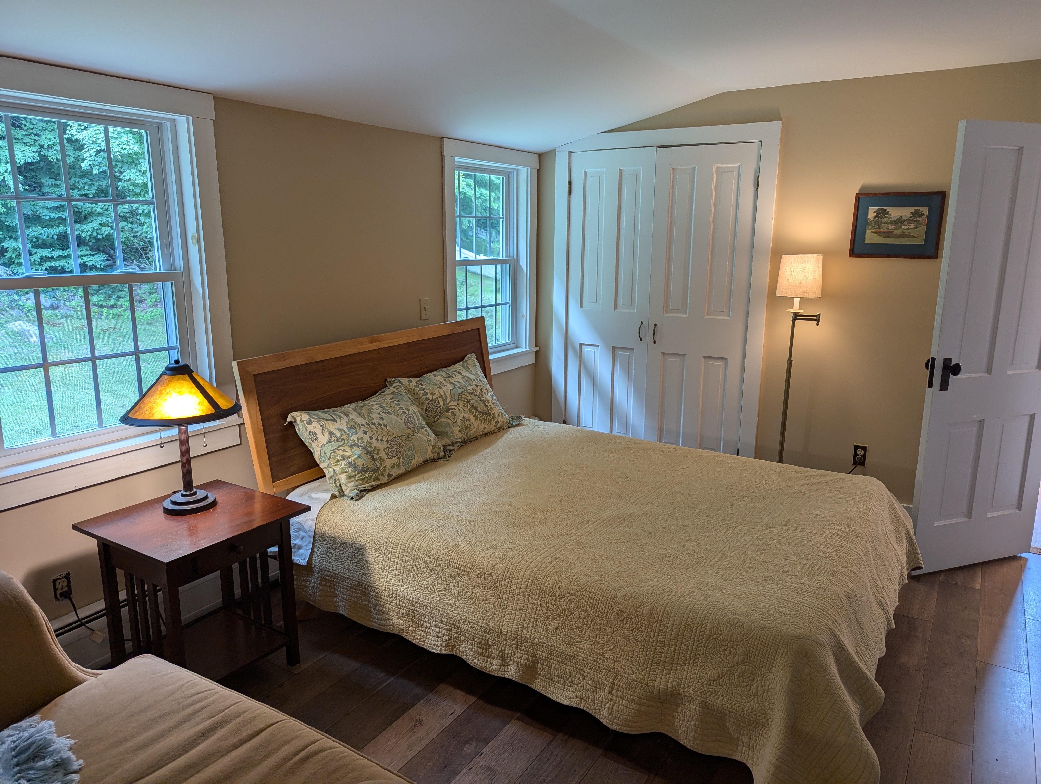 Beautiful one bedroom furnished Duplex - Photo 7