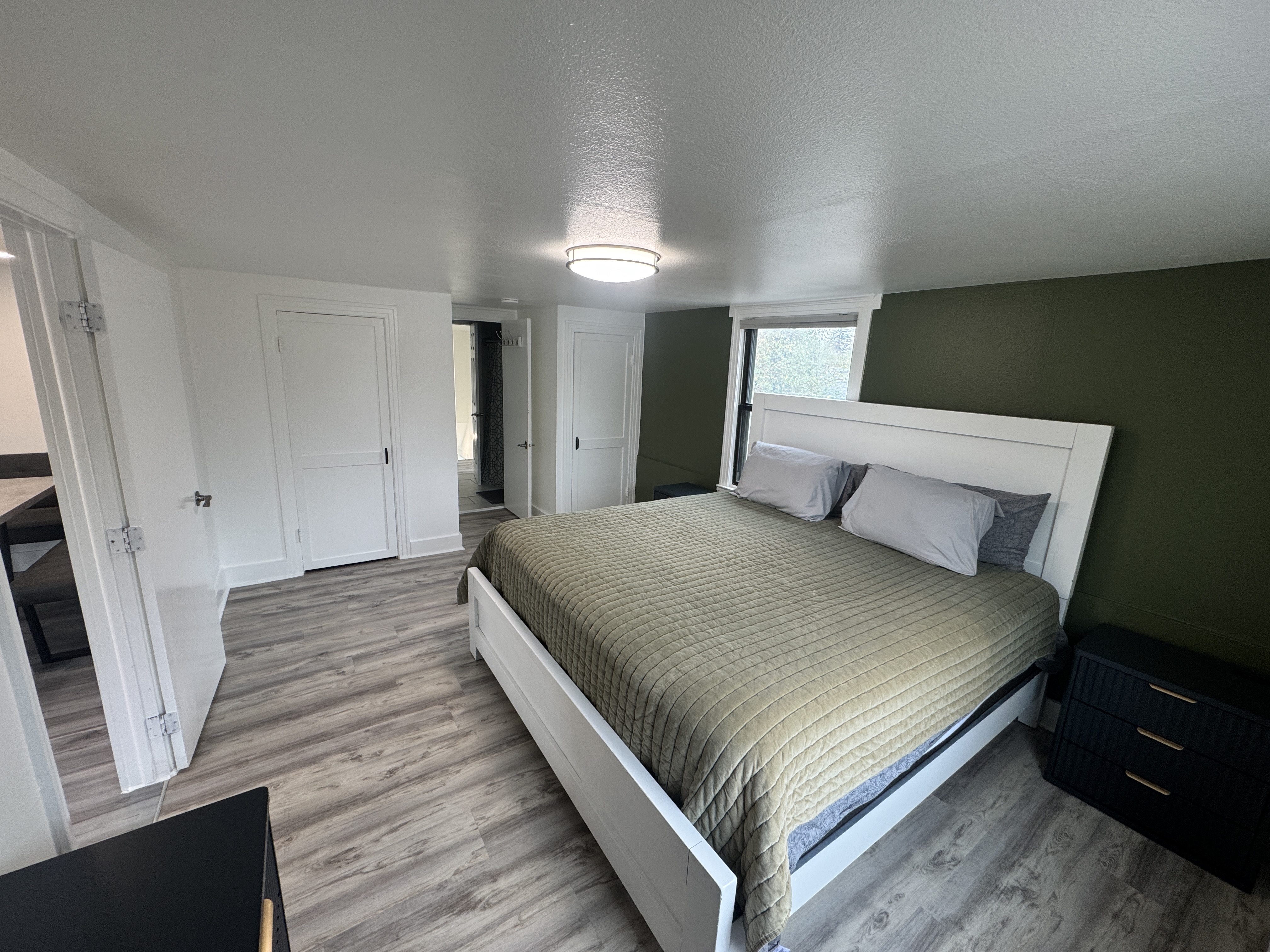 Newly Remodeled Single Unit Condo - Photo 5