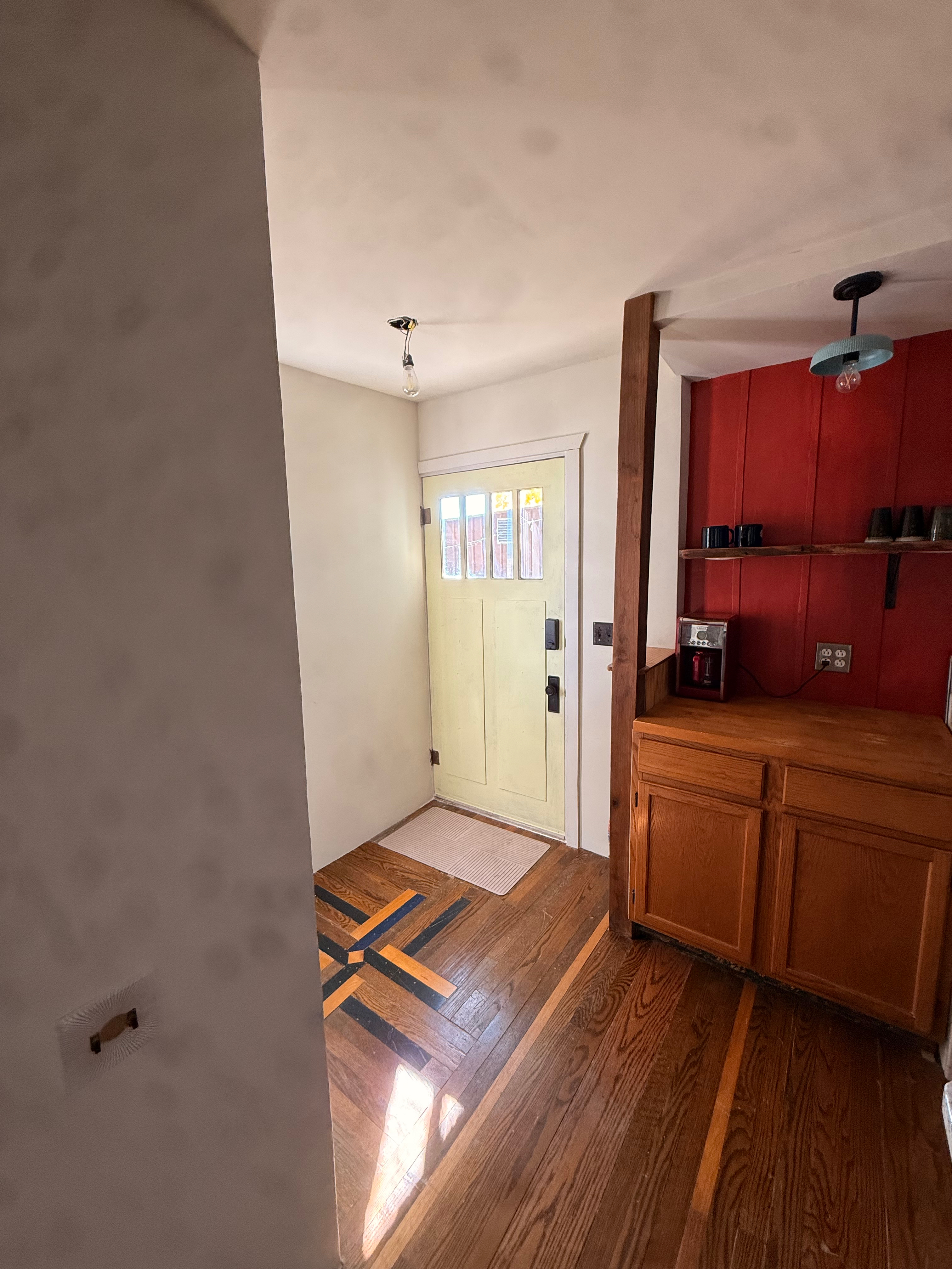 Private newly renovated studio apartment - Photo 6