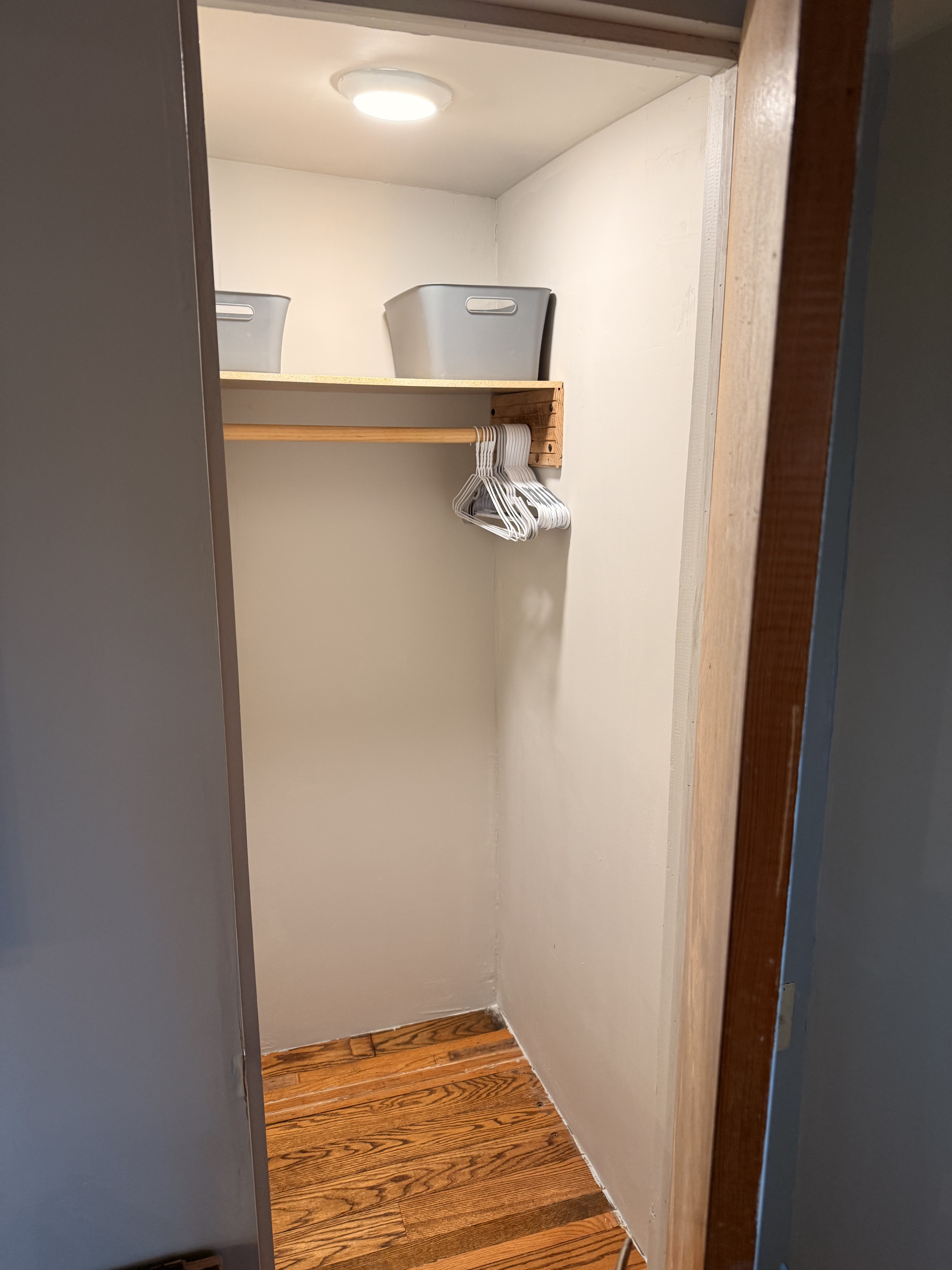 Private newly renovated studio apartment - Photo 8