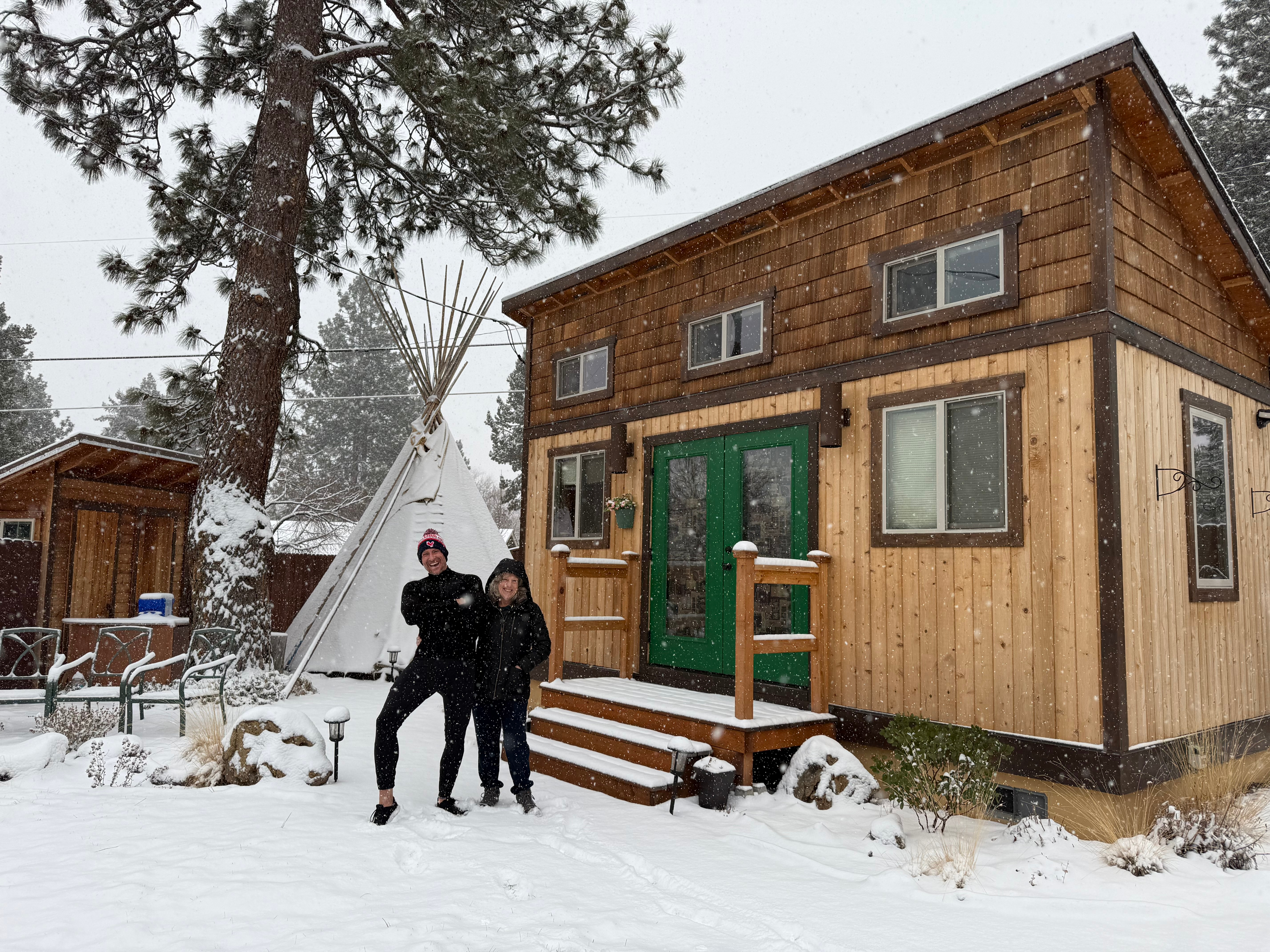 Beautiful Newly Built Cottage in Midtown Bend - Photo 2